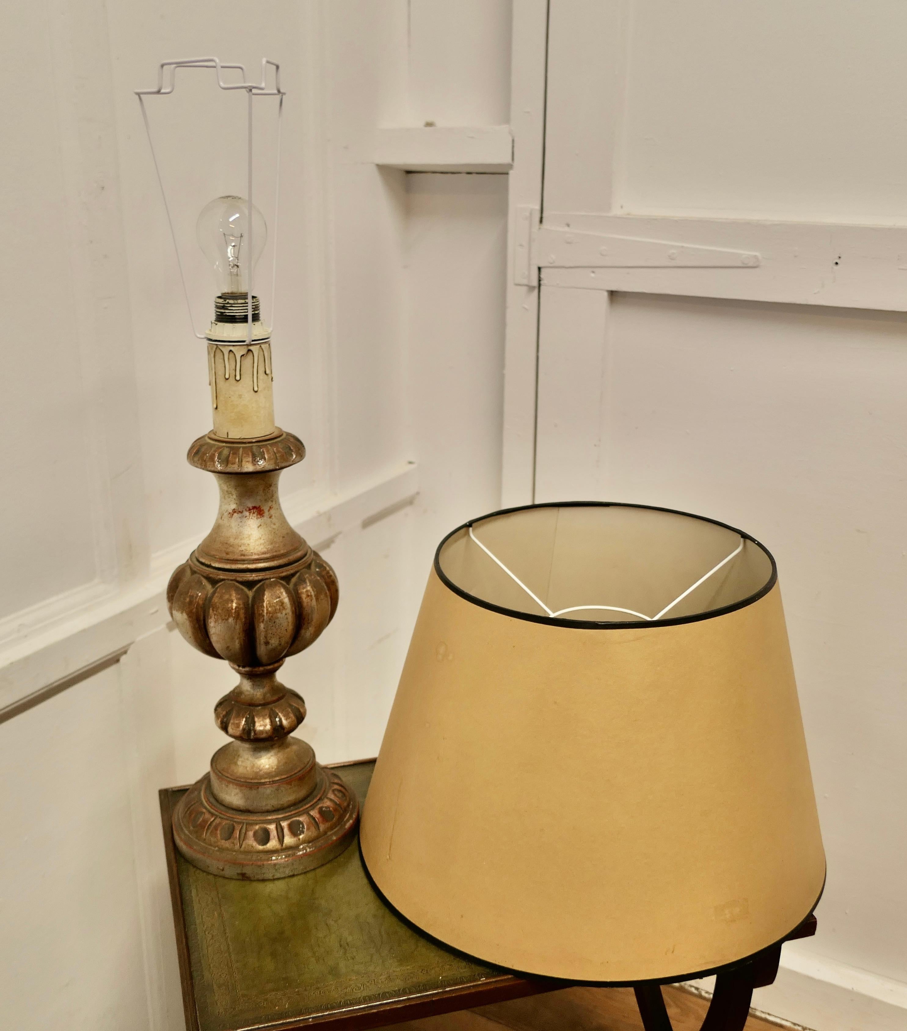 Large Carved Wooden Table Lamp  This is a great statement piece, it has a large  For Sale 1