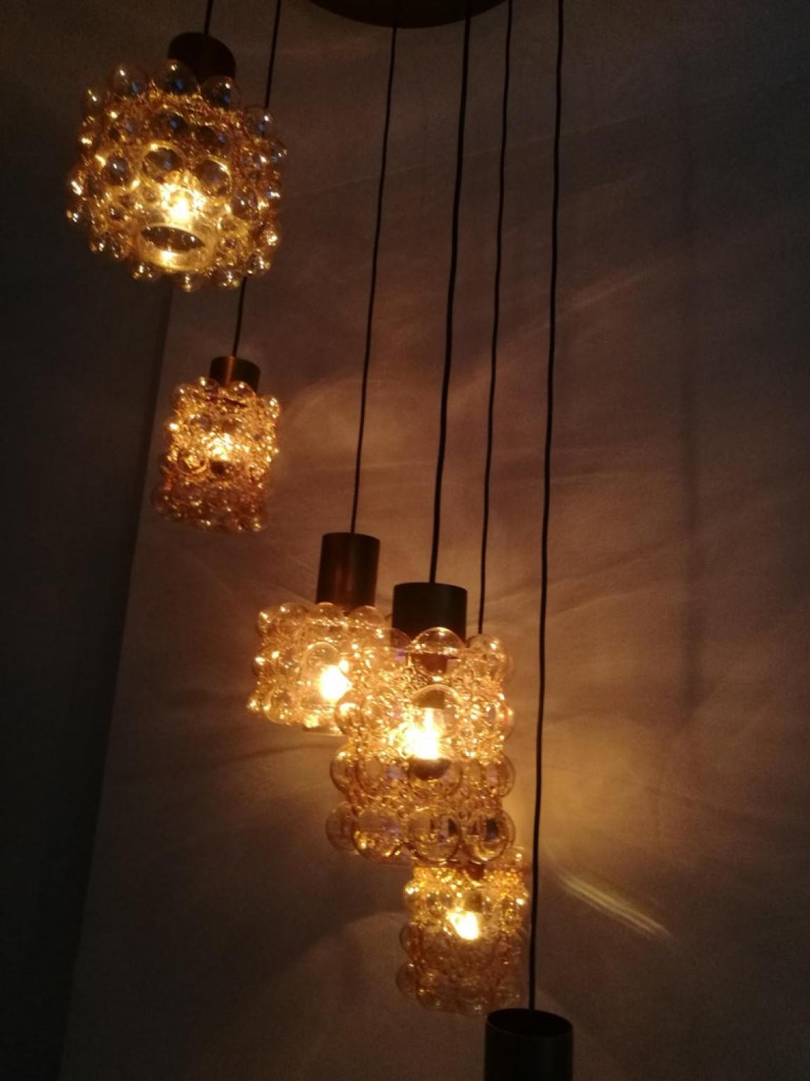 20ième siècle Grand luminaire Cascade avec sept lampes à piédestal par Helena Tynell, 1970 en vente