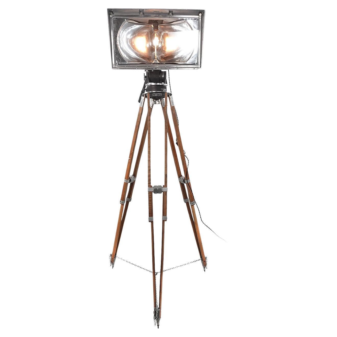 Large Cast Aluminum Lamp on Sturdy Wood Adjustable Tripod