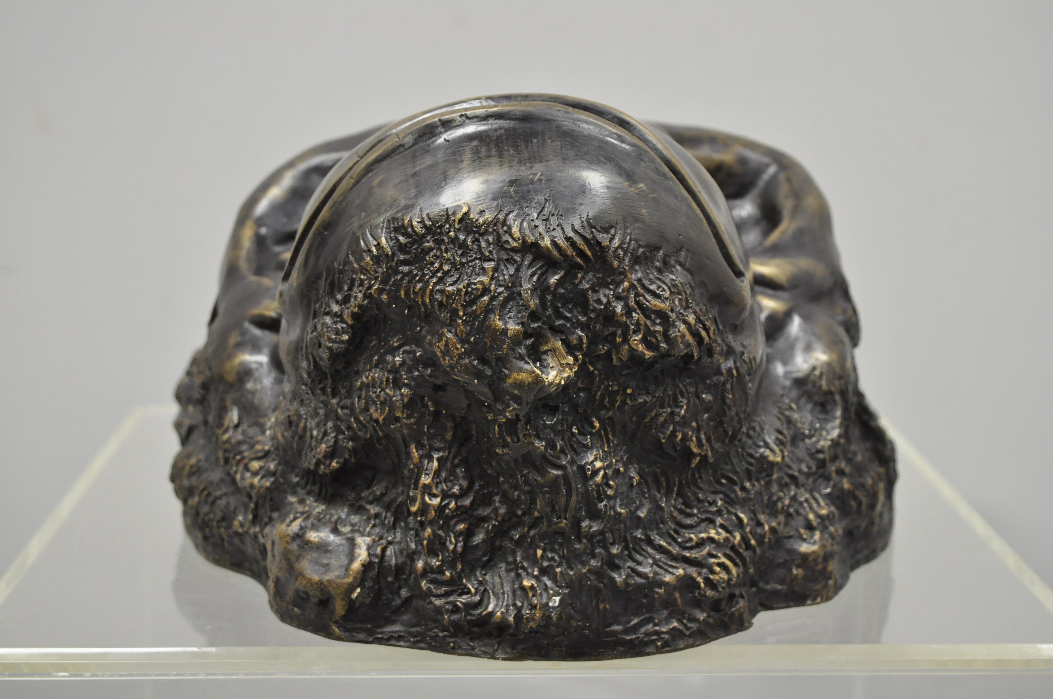 Grande scultura da parete con testa di gorilla in bronzo fuso, statua della fauna selvatica da collezione B. A. B. in vendita 1