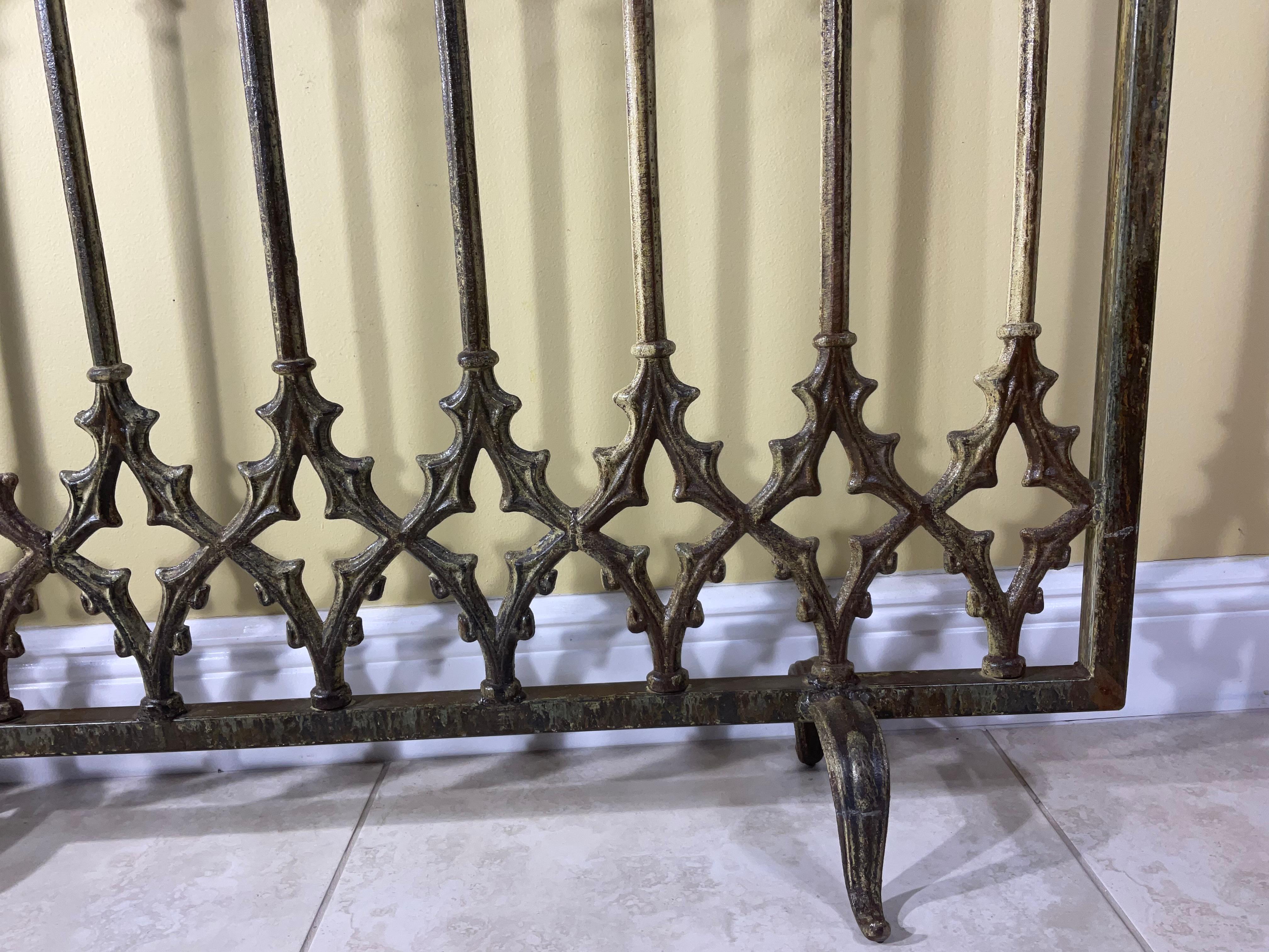 Large Cast Iron Fireplaces Screen For Sale 7