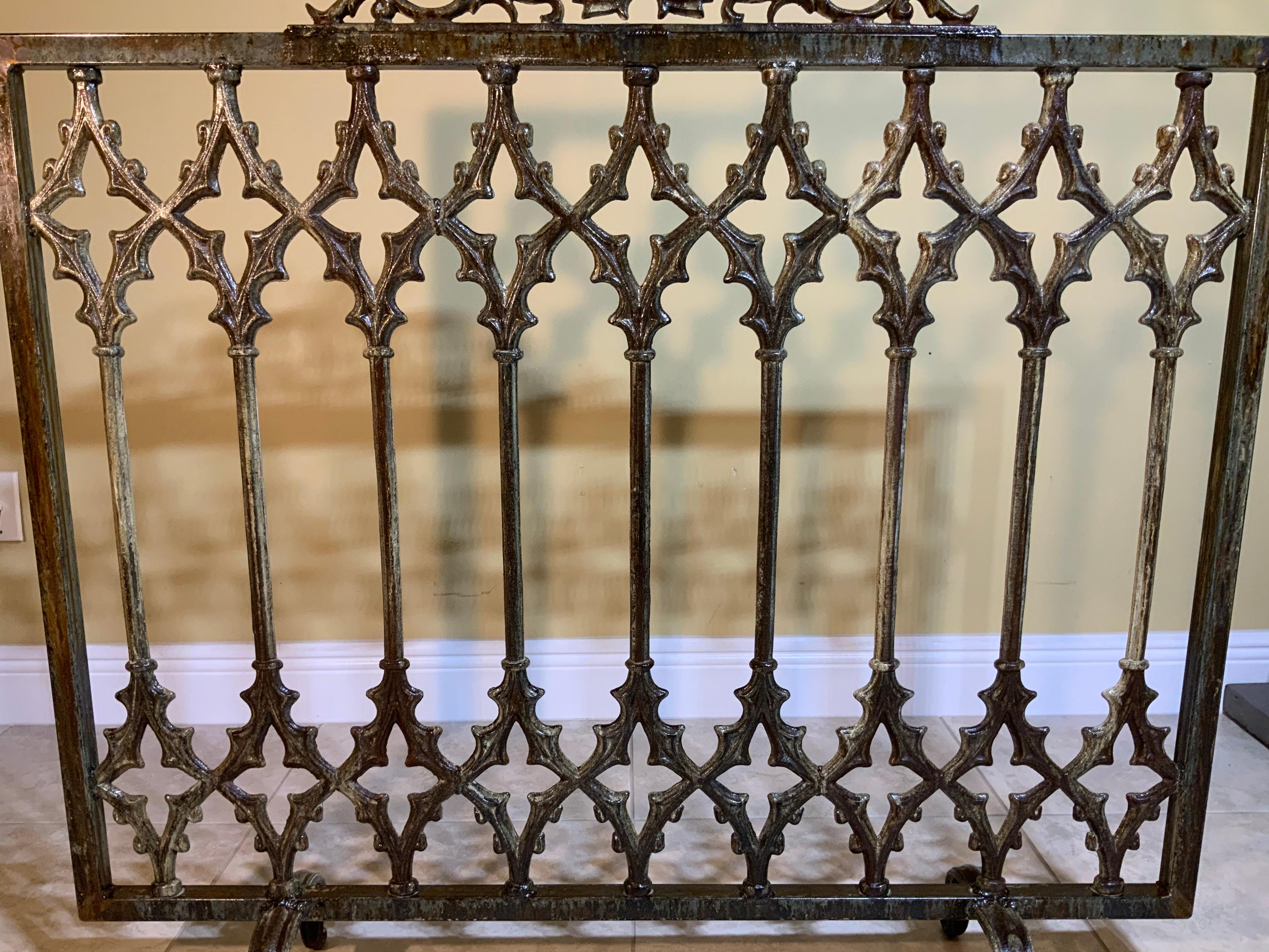 Large Cast Iron Fireplaces Screen 1