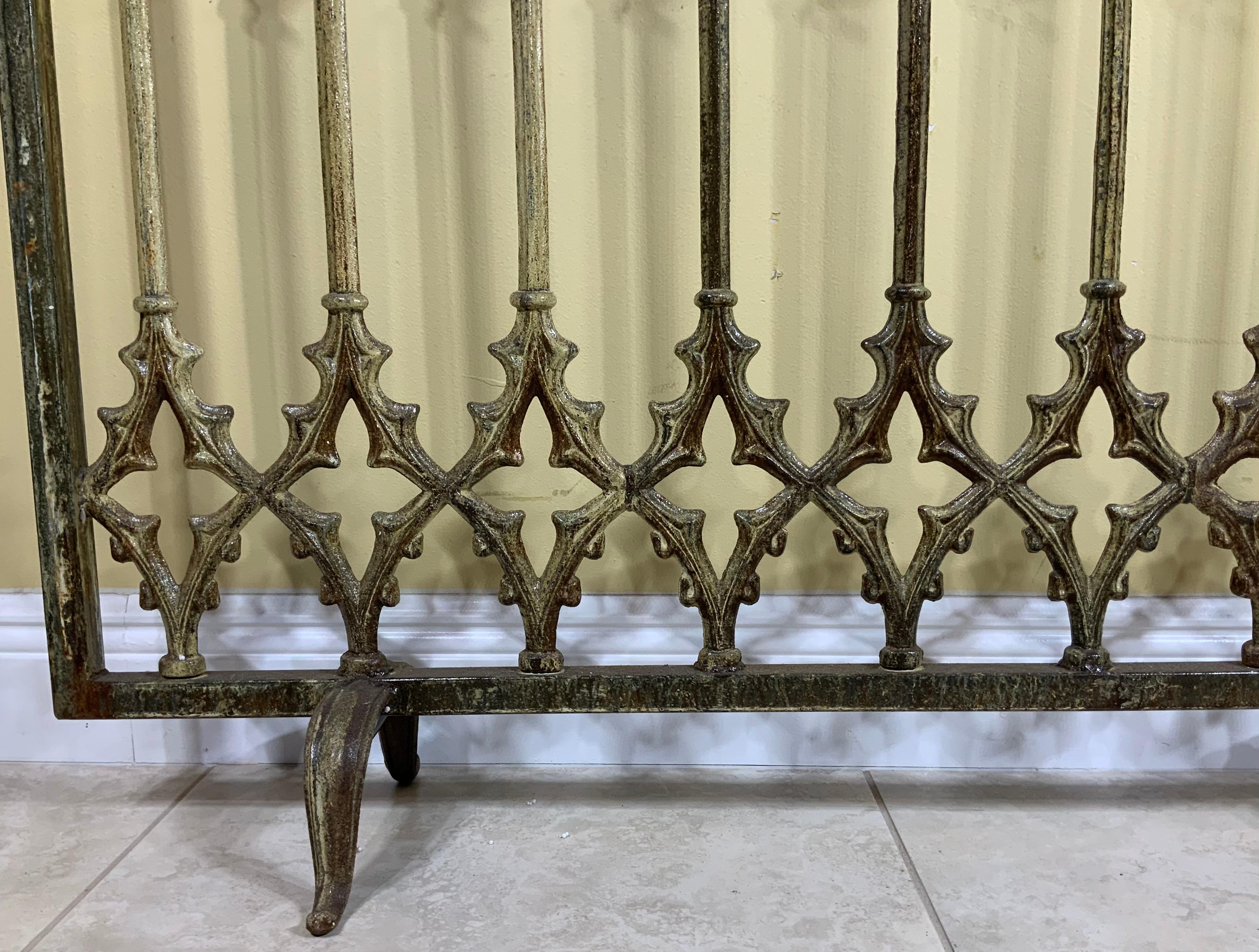 Large Cast Iron Fireplaces Screen In Good Condition In Delray Beach, FL
