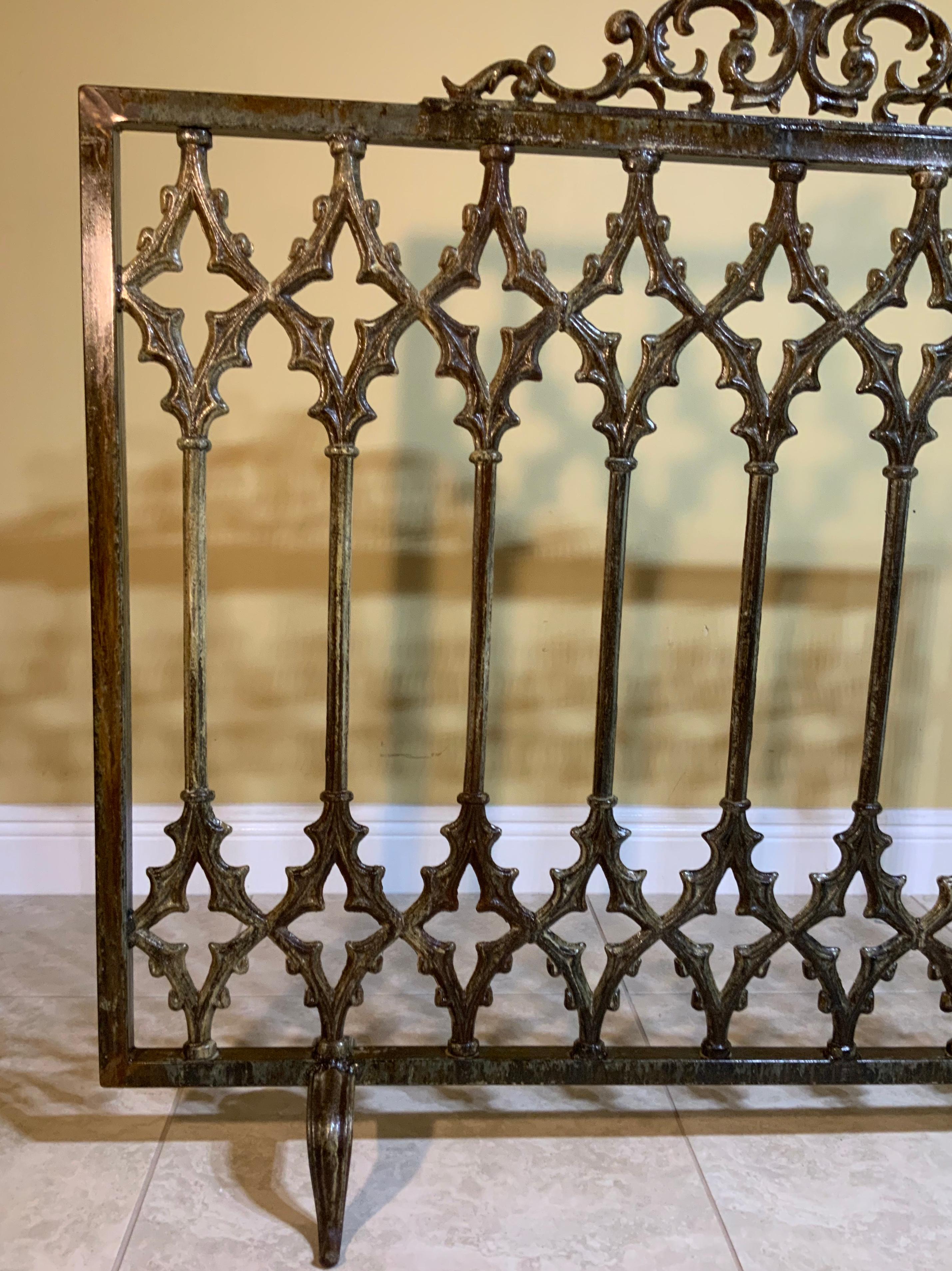 Large Cast Iron Fireplaces Screen 3