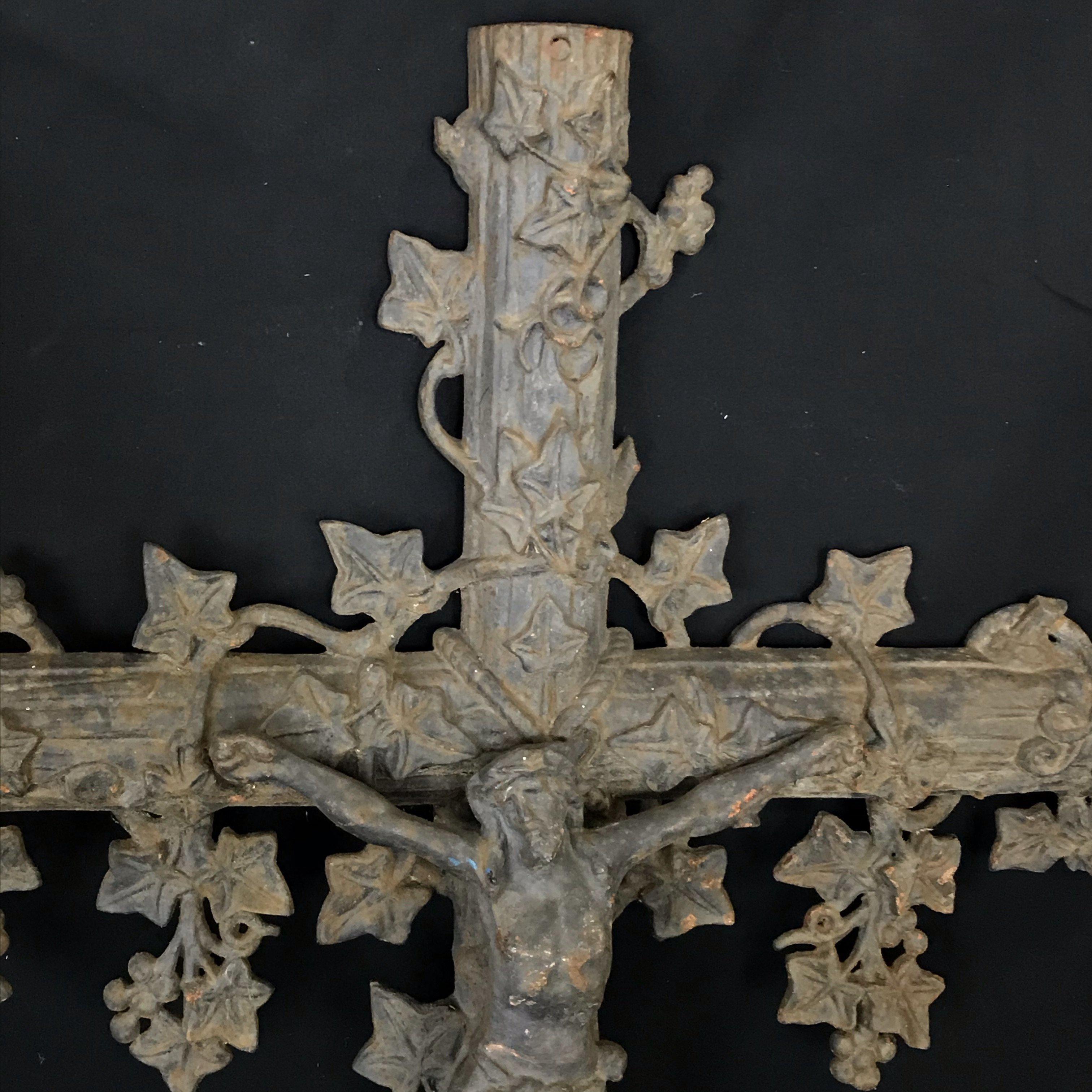 croix religieuses anciennes