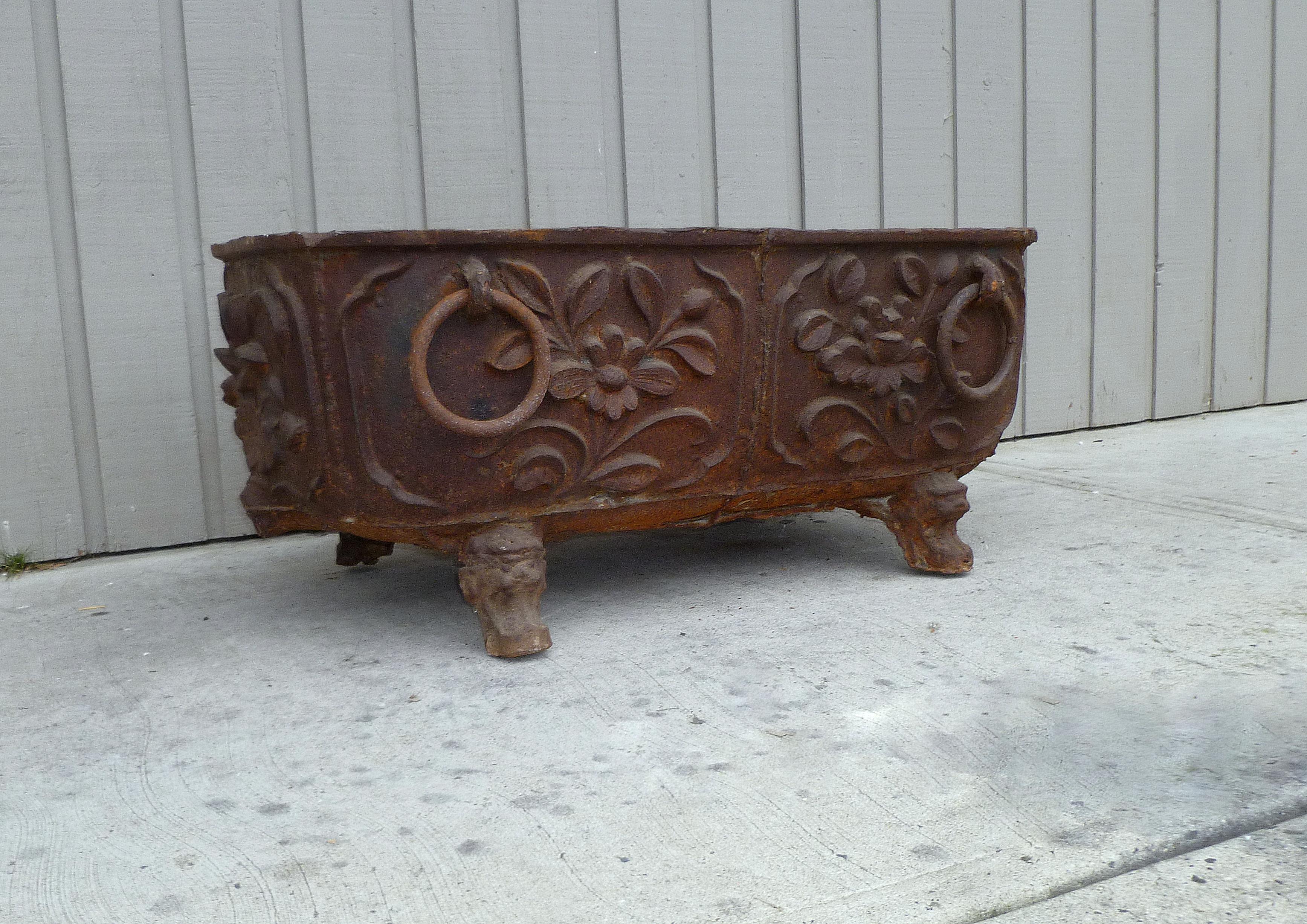 Large Cast Iron Tub with Floral Motif For Sale 1