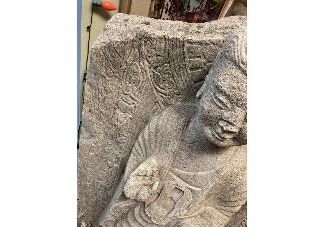 Groe Buddha-Gartenfigur aus Steinguss oder Zement (Agra) im Angebot
