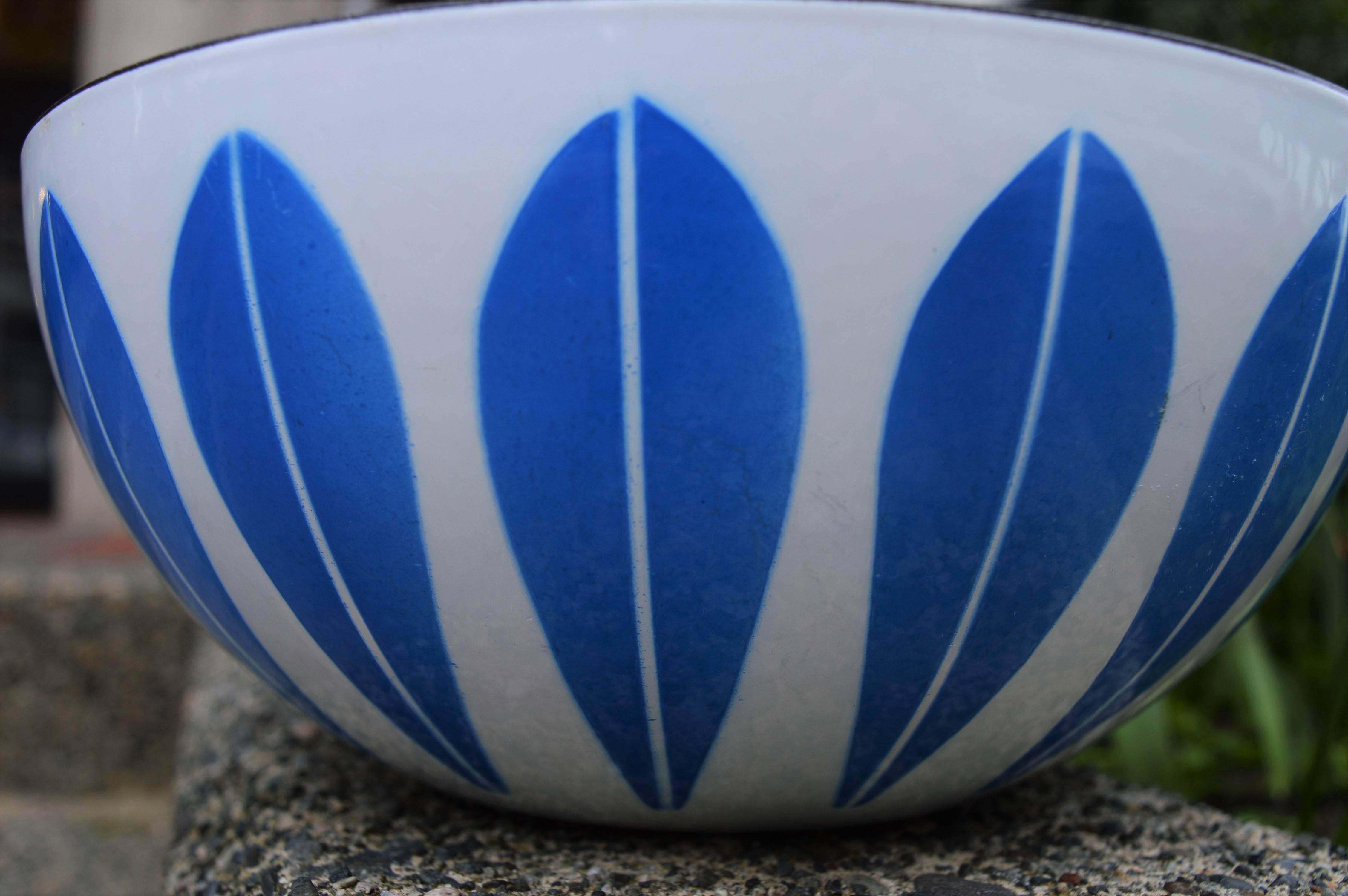 Mid-Century Modern Large Cathrineholm Enamel Bowl in White with Blue Lotus Design