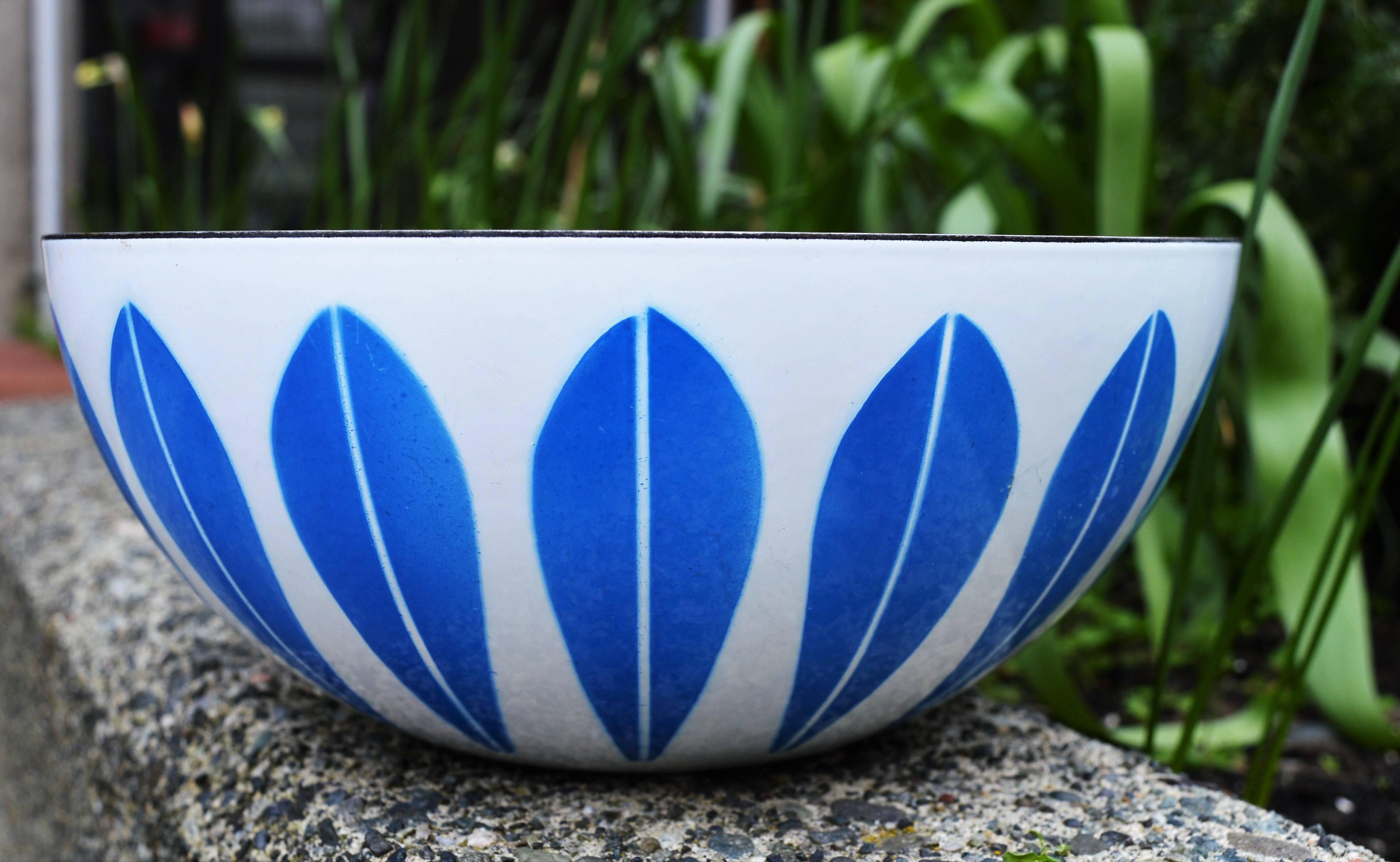 Norwegian Large Cathrineholm Enamel Bowl in White with Blue Lotus Design
