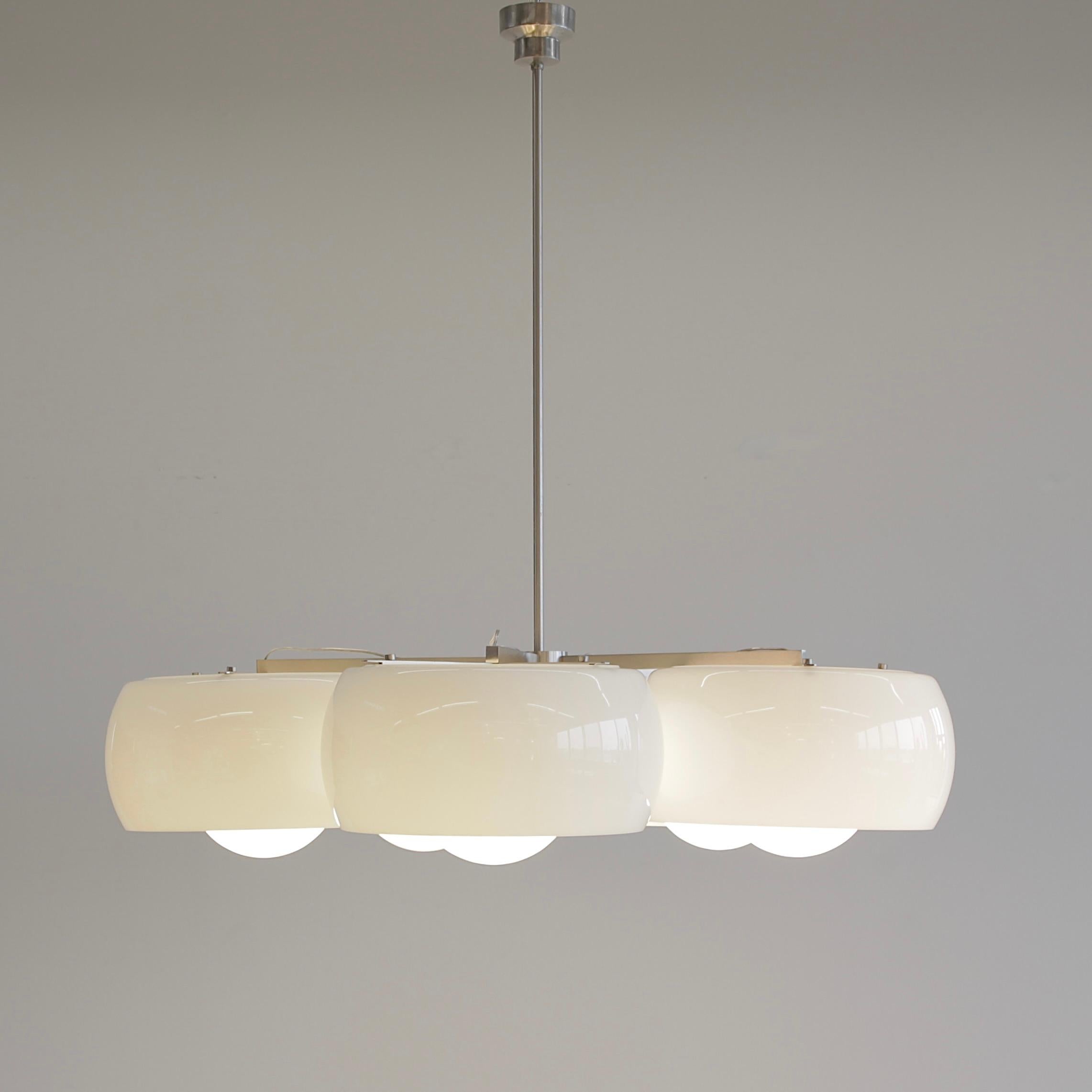 Mid-Century Modern Large Ceiling Lamp PENTACLINIO, designed by Vico MAGISTRETTI for Artemide, 1961 For Sale