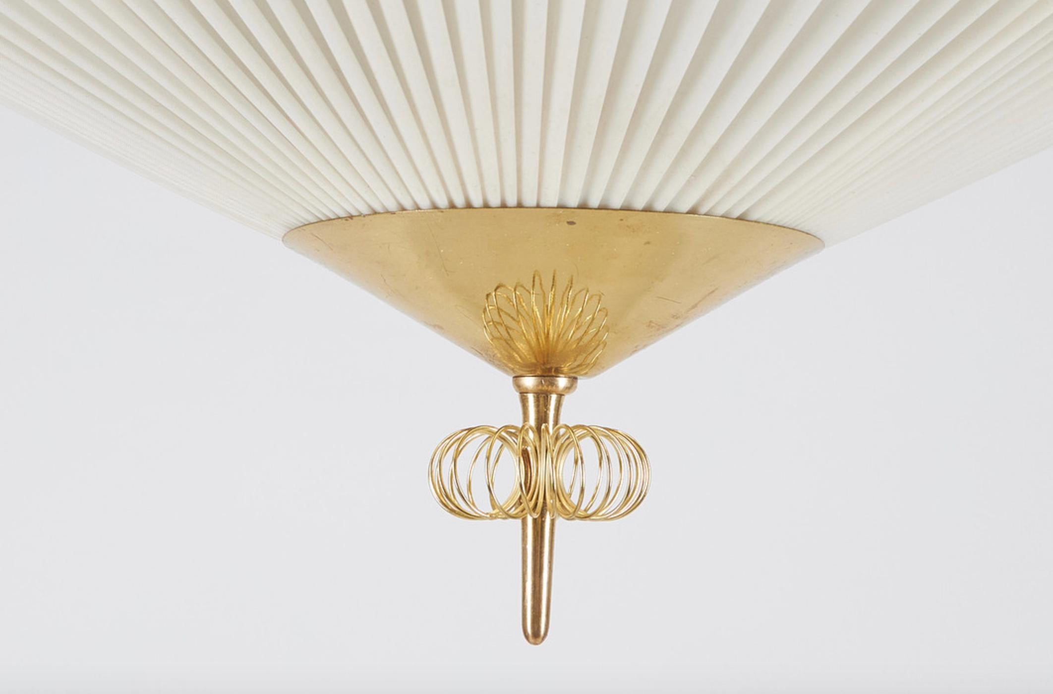 Finnish Large Ceiling Light by Paavo Tynell, Model K5-27, Idman. For Sale