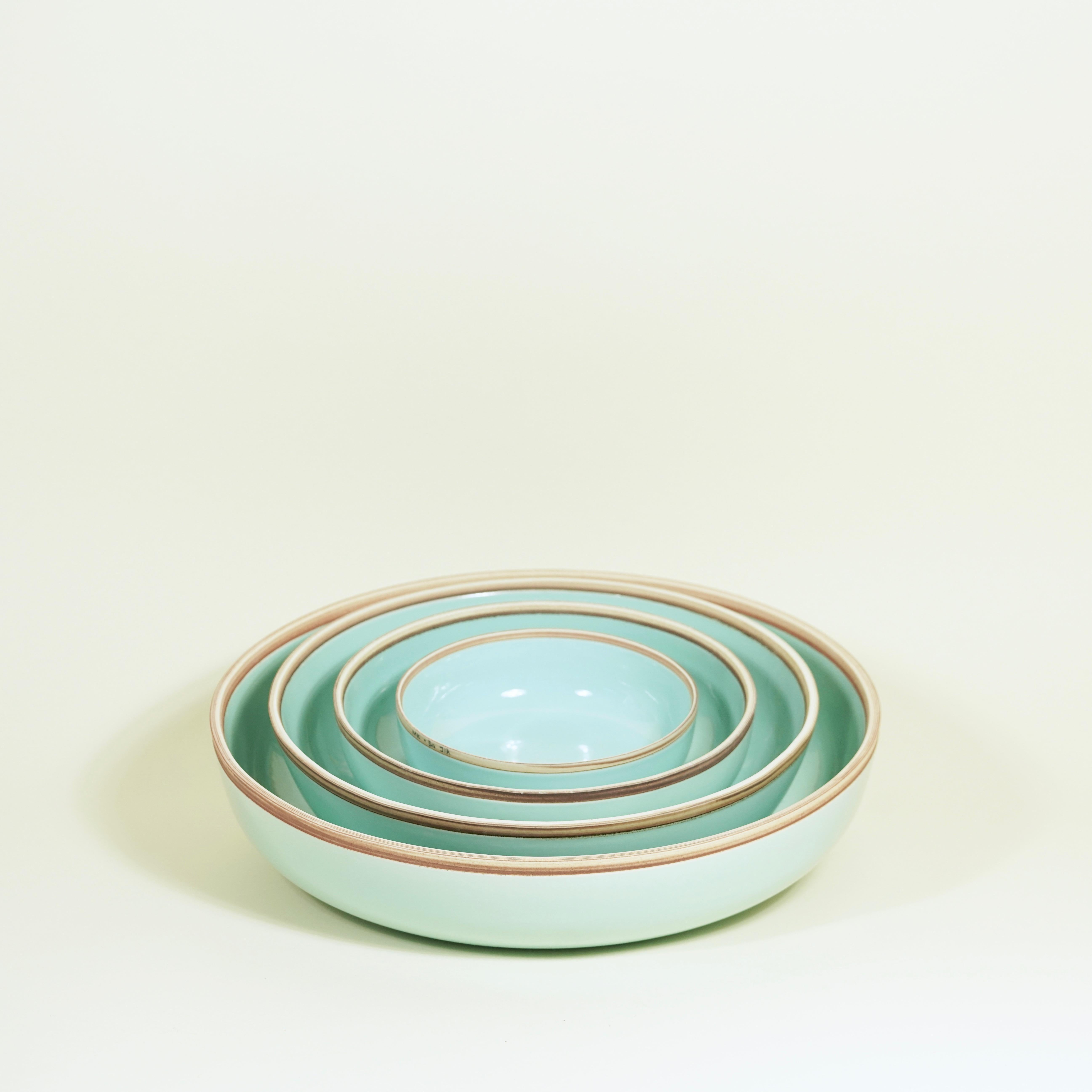 Chinese Large Celadon Glazed Porcelain Hermit Bowl with Rustic Rim