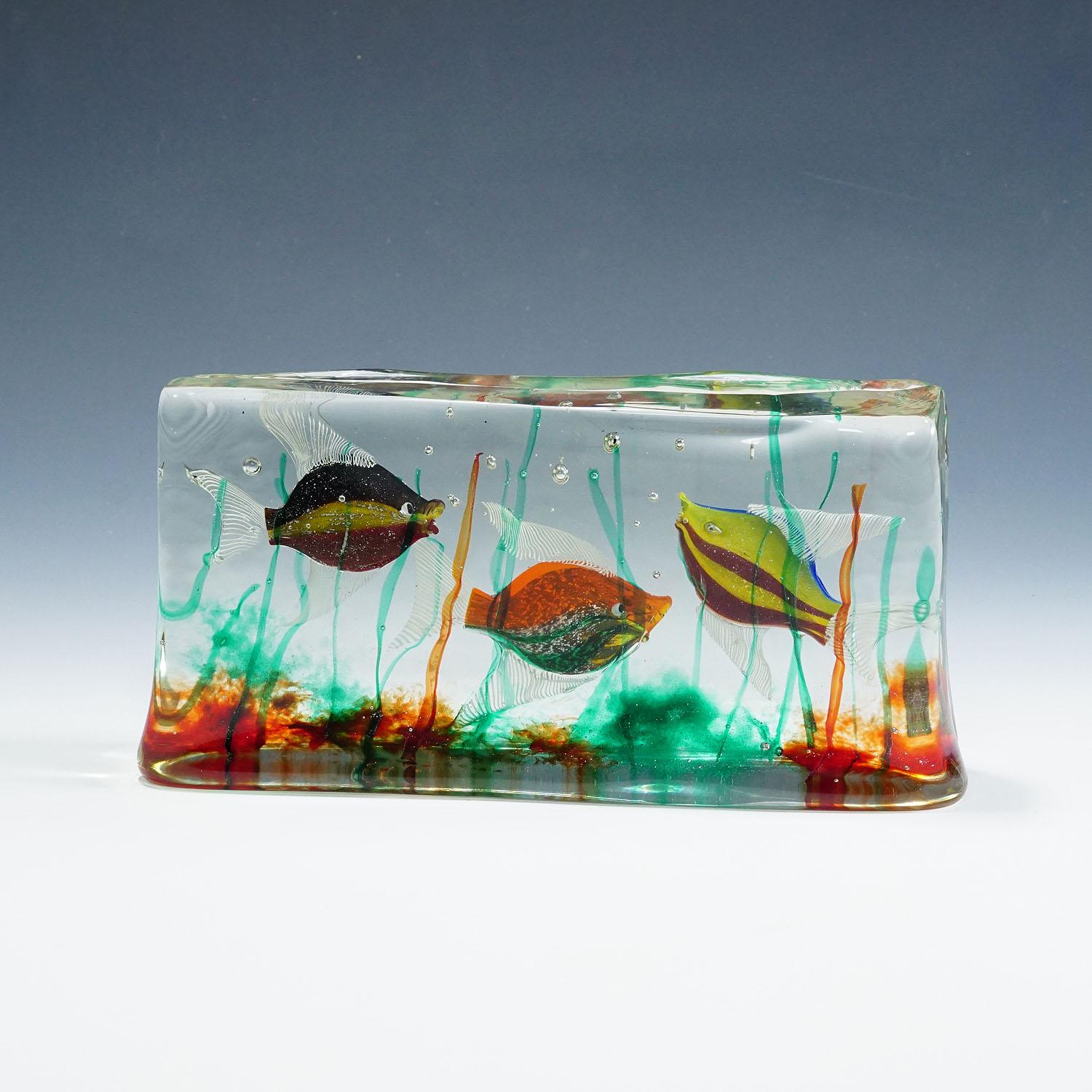 Large Cenedese Aquarium with Three Fishes, ca. 1960s

A very large Cenedese, Murano glass aquarium with three fishes. Most probably designed by Riccardo Licata. The weight is 11.24 pounds (5,1 kg). Manufactured around 1960.

In 1946, Gino Cenedese