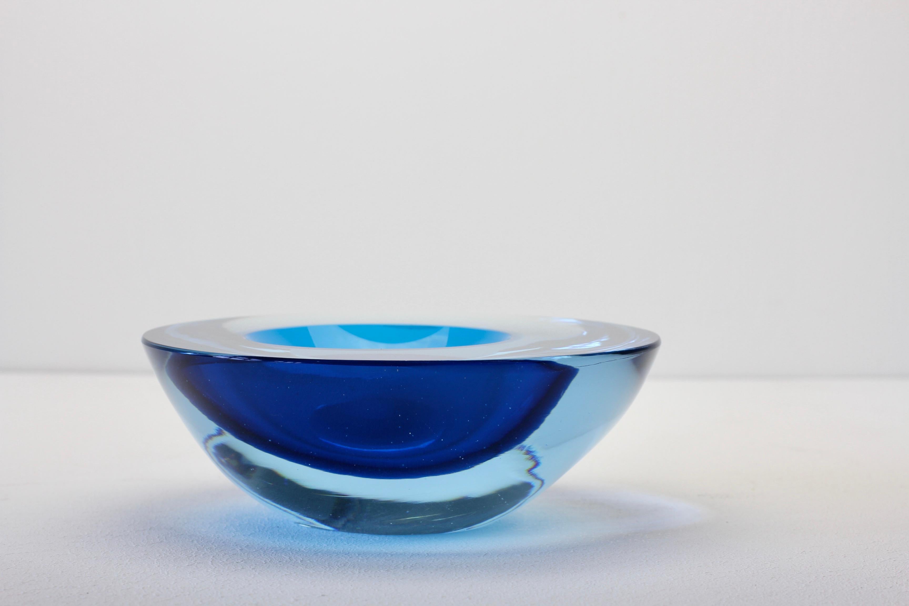 Large Cenedese Italian Asymmetric Blue Sommerso Murano Glass Bowl, Dish, Ashtray For Sale 1