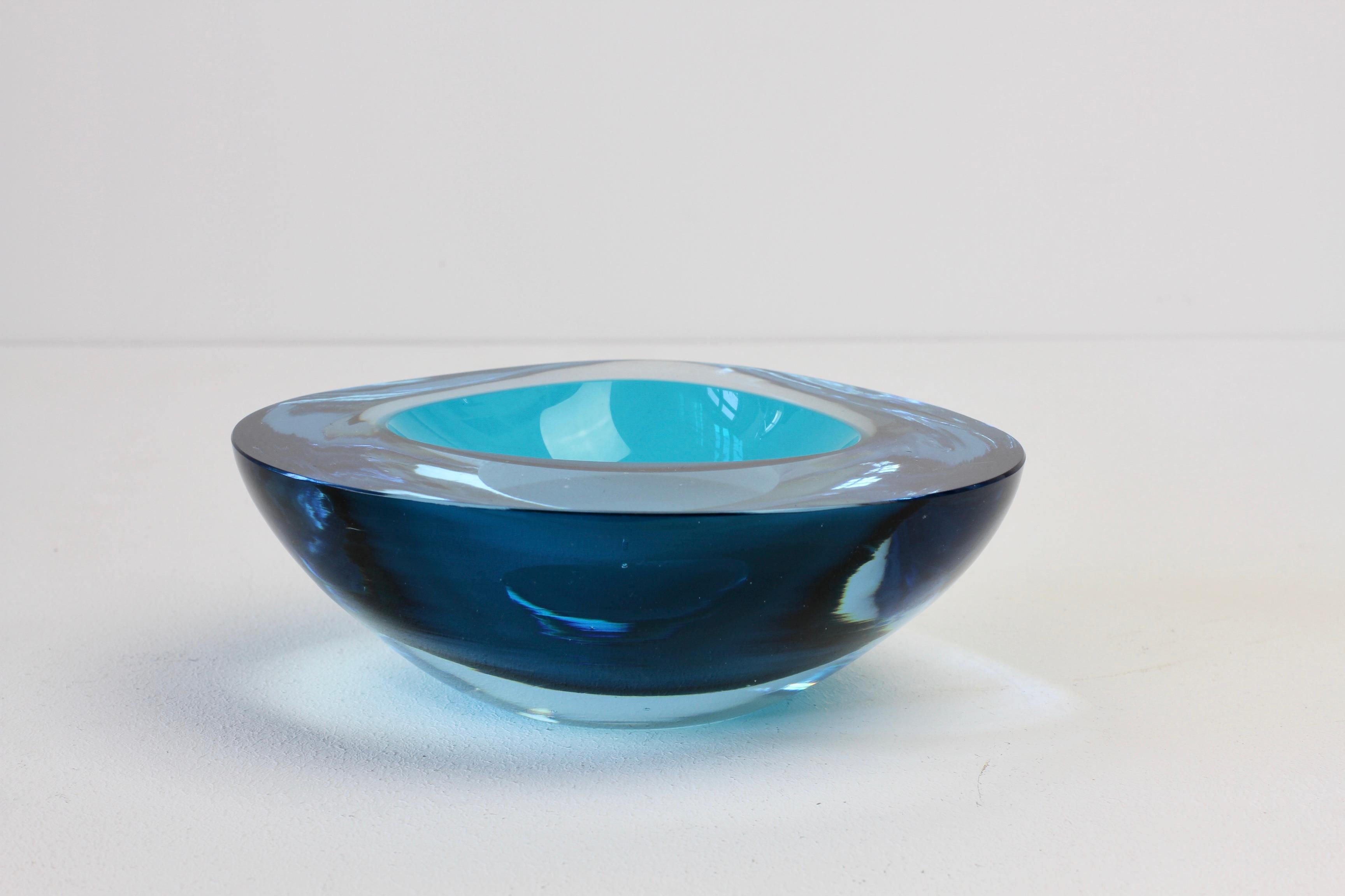 Large Cenedese Italian Asymmetric Blue Sommerso Murano Glass Bowl, Dish, Ashtray For Sale 11