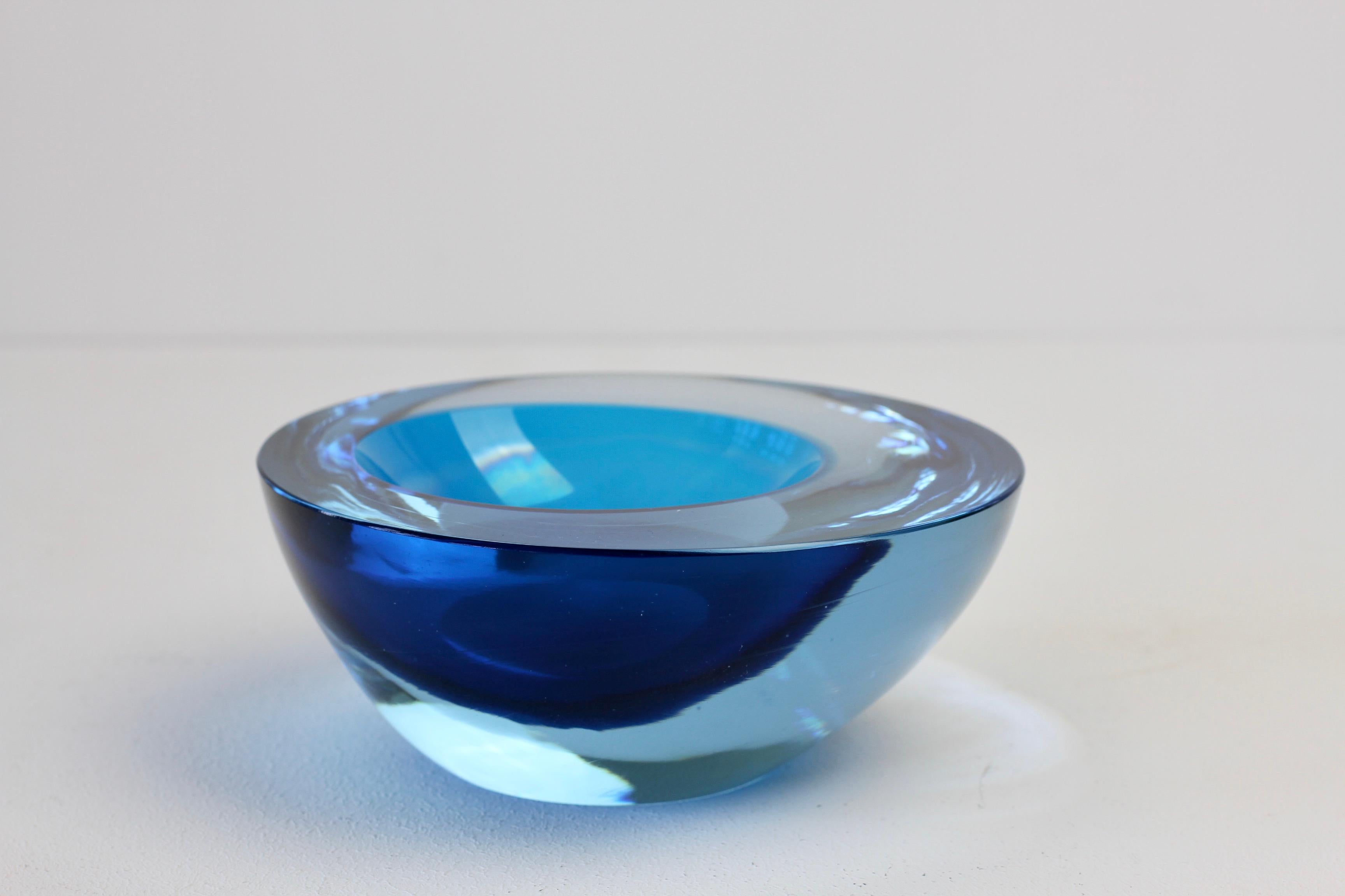 Large Cenedese Italian Asymmetric Blue Sommerso Murano Glass Bowl, Dish, Ashtray For Sale 3