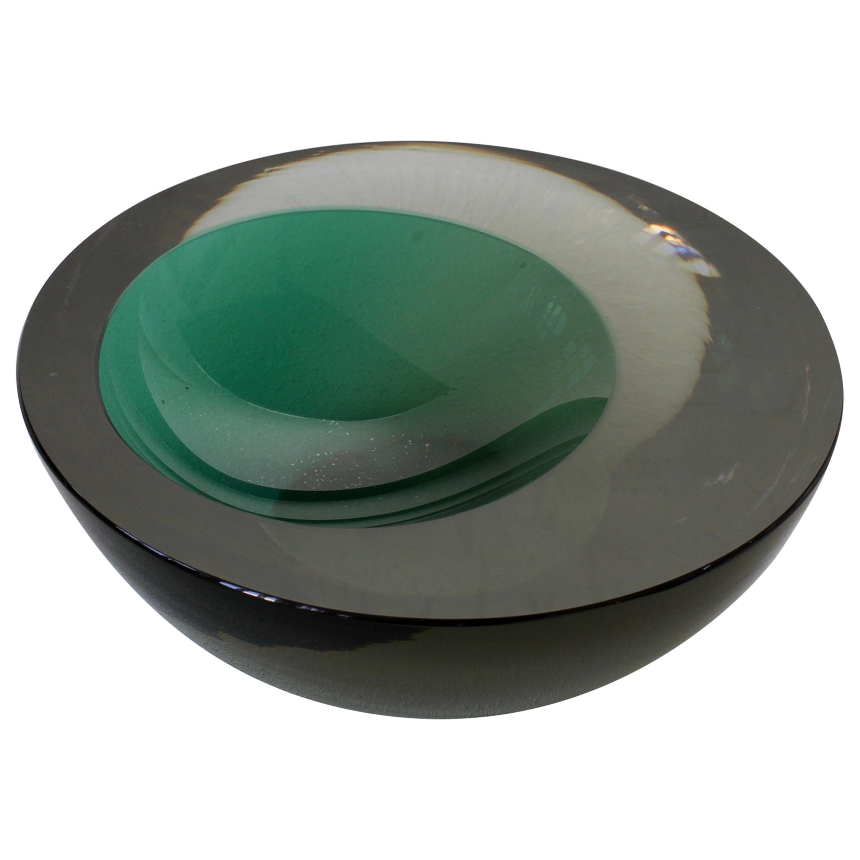 Large Cenedese Italian Asymmetric Emerald Green Sommerso Murano Glass Bowl
