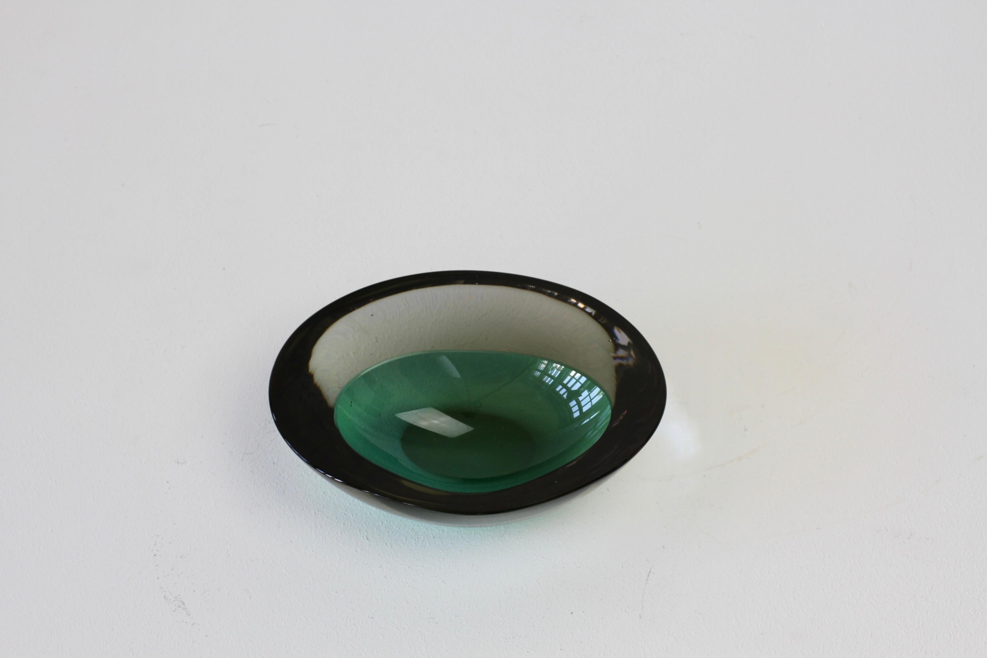 Large Cenedese Italian Asymmetric Green Sommerso Murano Glass Bowl Dish, Ashtray For Sale 5