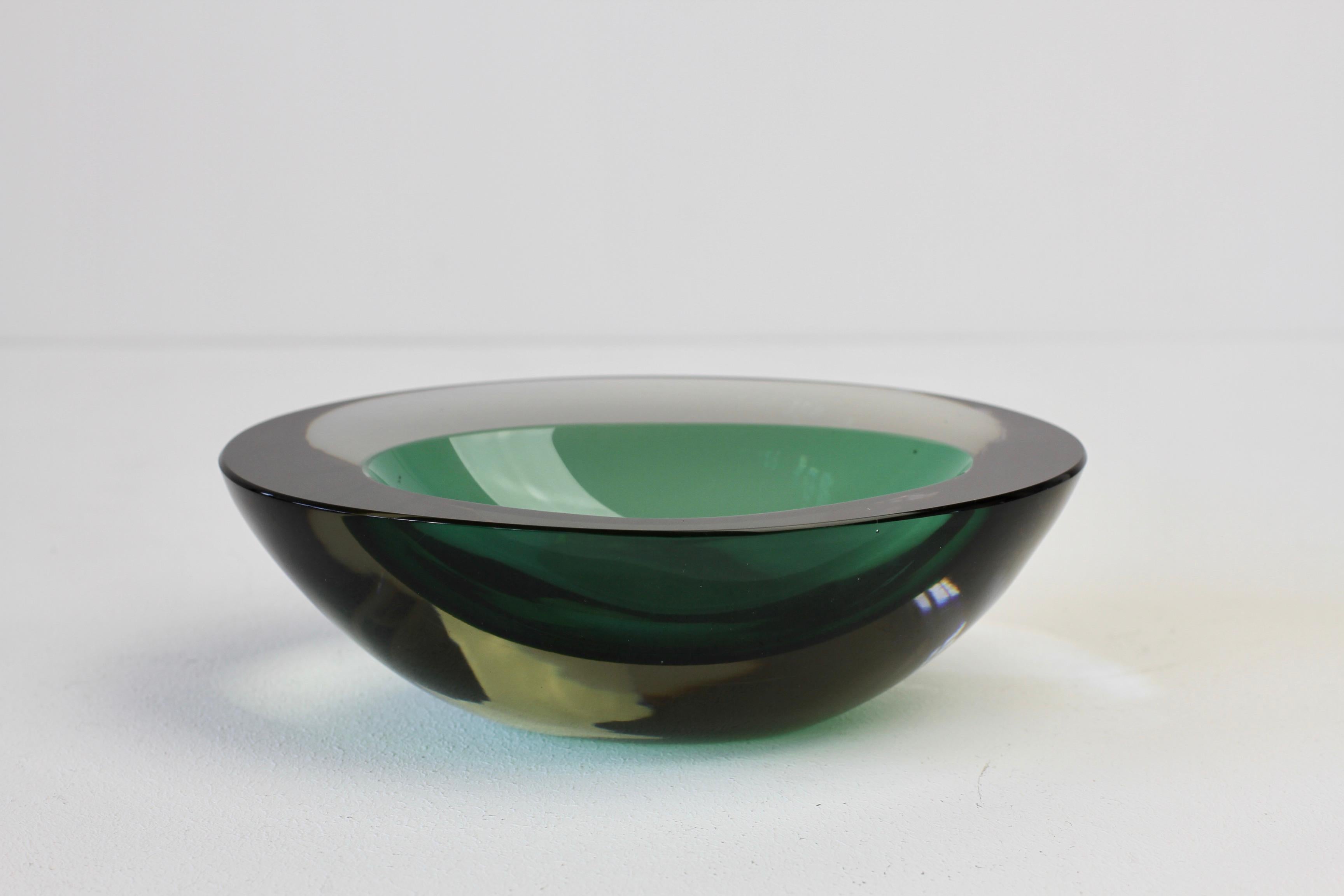 Large Cenedese Italian Asymmetric Green Sommerso Murano Glass Bowl Dish, Ashtray For Sale 6