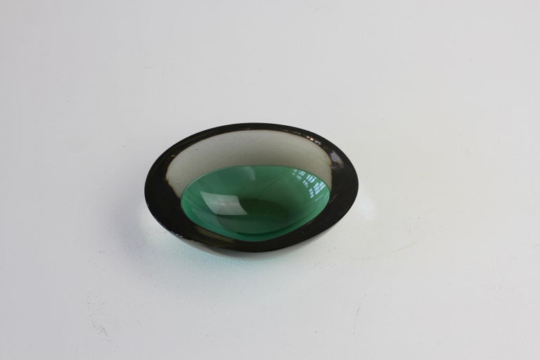 Mid-Century Modern Large Cenedese Italian Asymmetric Green Sommerso Murano Glass Bowl Dish, Ashtray For Sale