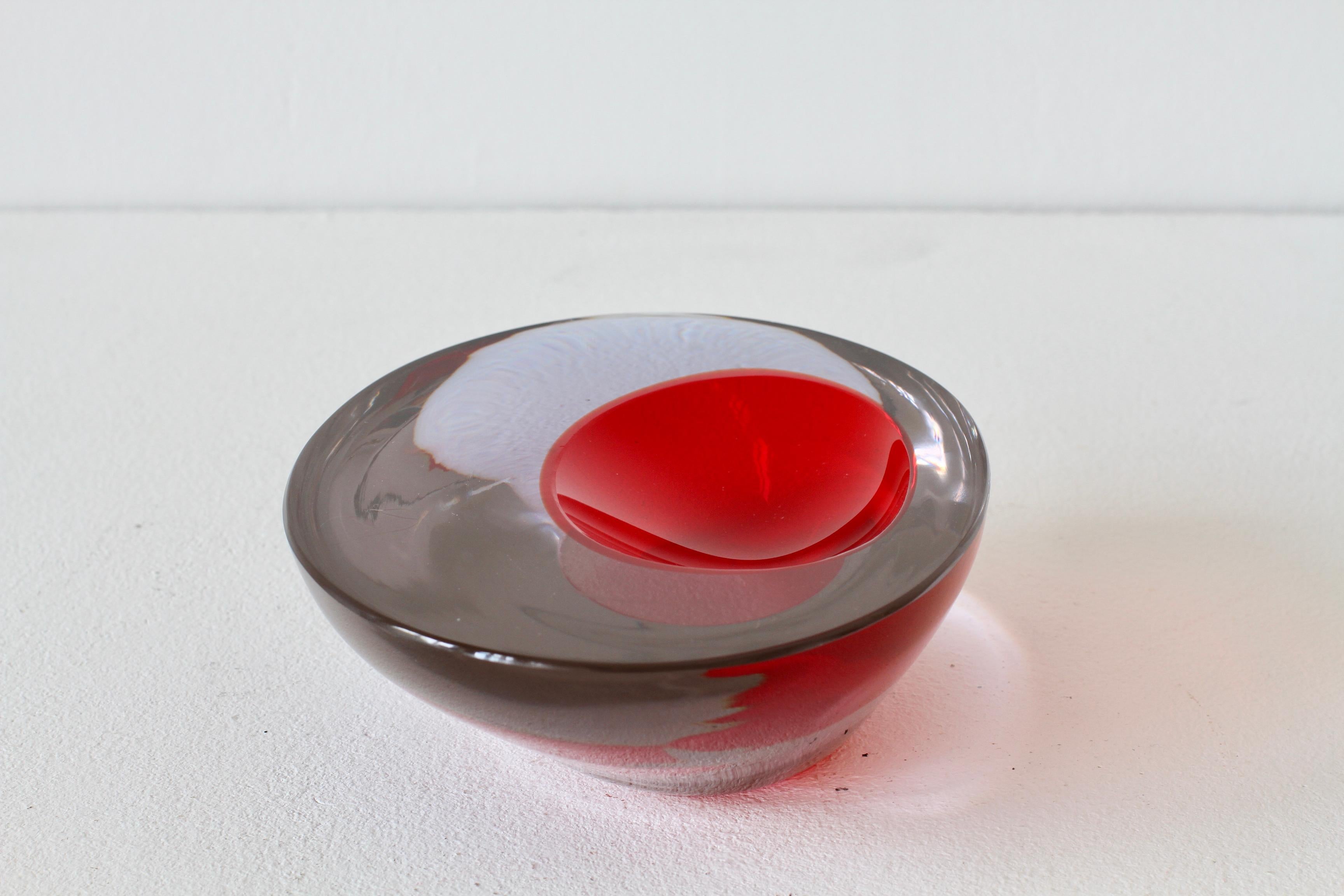 Large Cenedese Italian Asymmetric Red Sommerso Murano Glass Bowl Dish or Ashtray For Sale 3