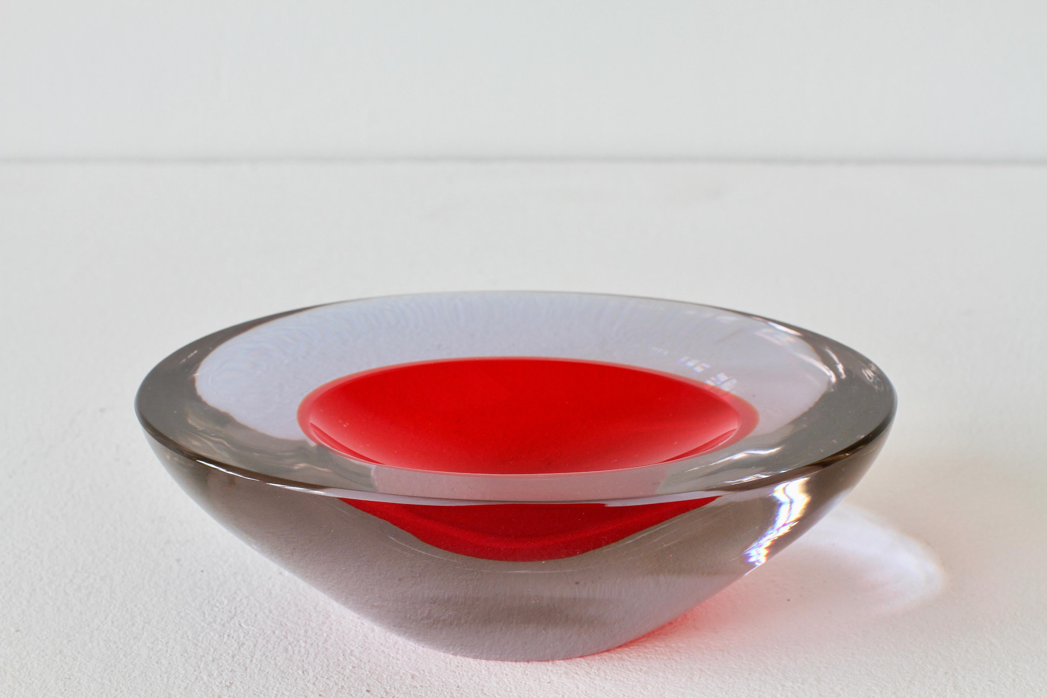 Large Cenedese Italian Asymmetric Red Sommerso Murano Glass Bowl Dish or Ashtray For Sale 8