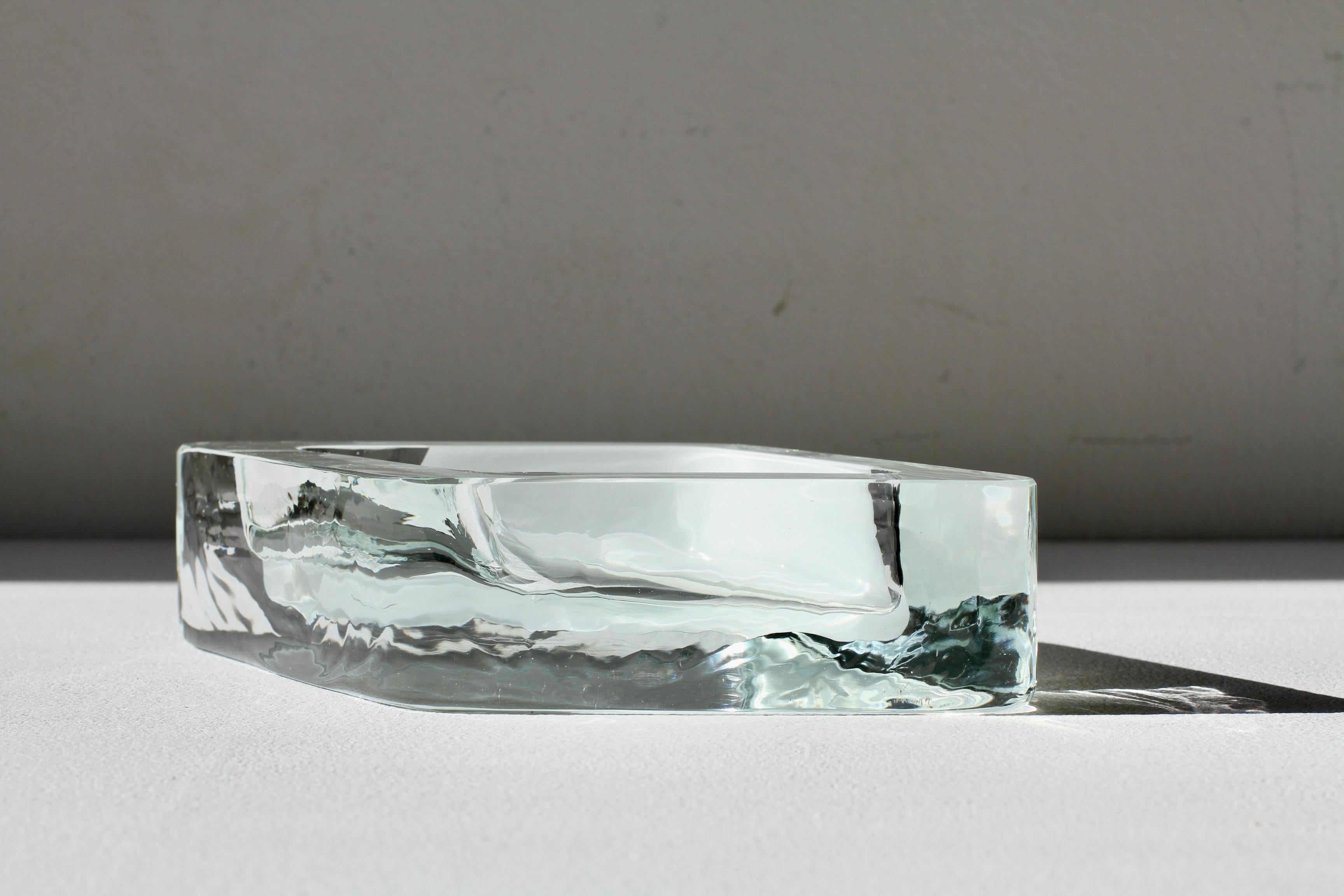 Grand bol, plat, cendrier en verre de Murano blanc et transparent de Cenedese (Italie) en vente 5