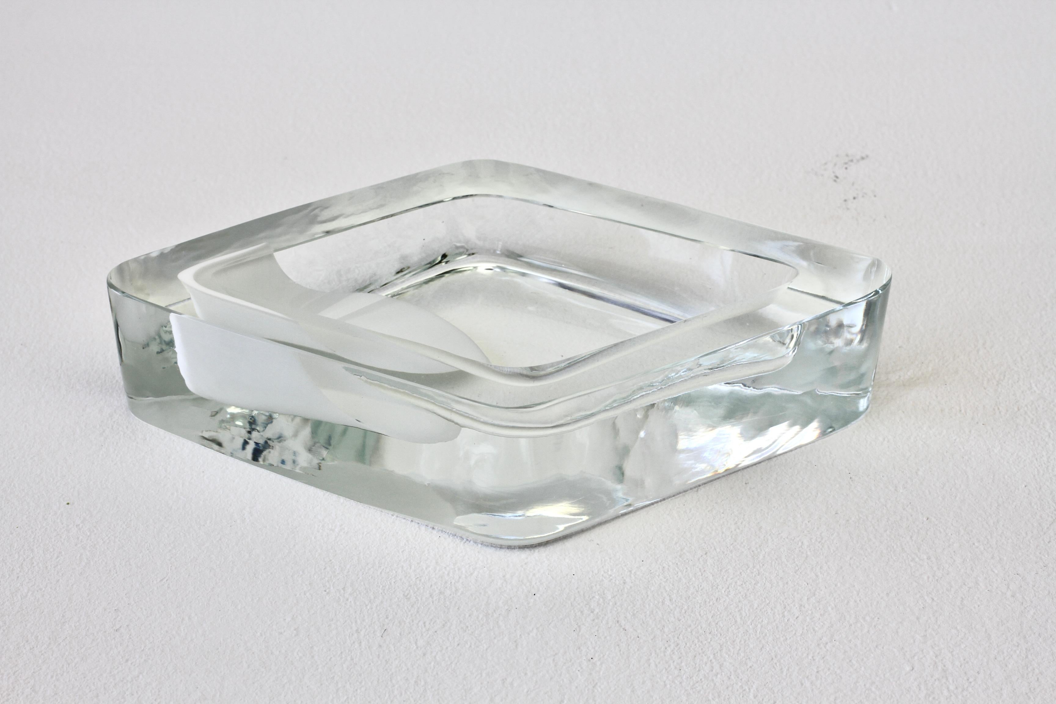 20th Century Large Cenedese Italian Rhombus White and Clear Murano Glass Bowl, Dish, Ashtray For Sale