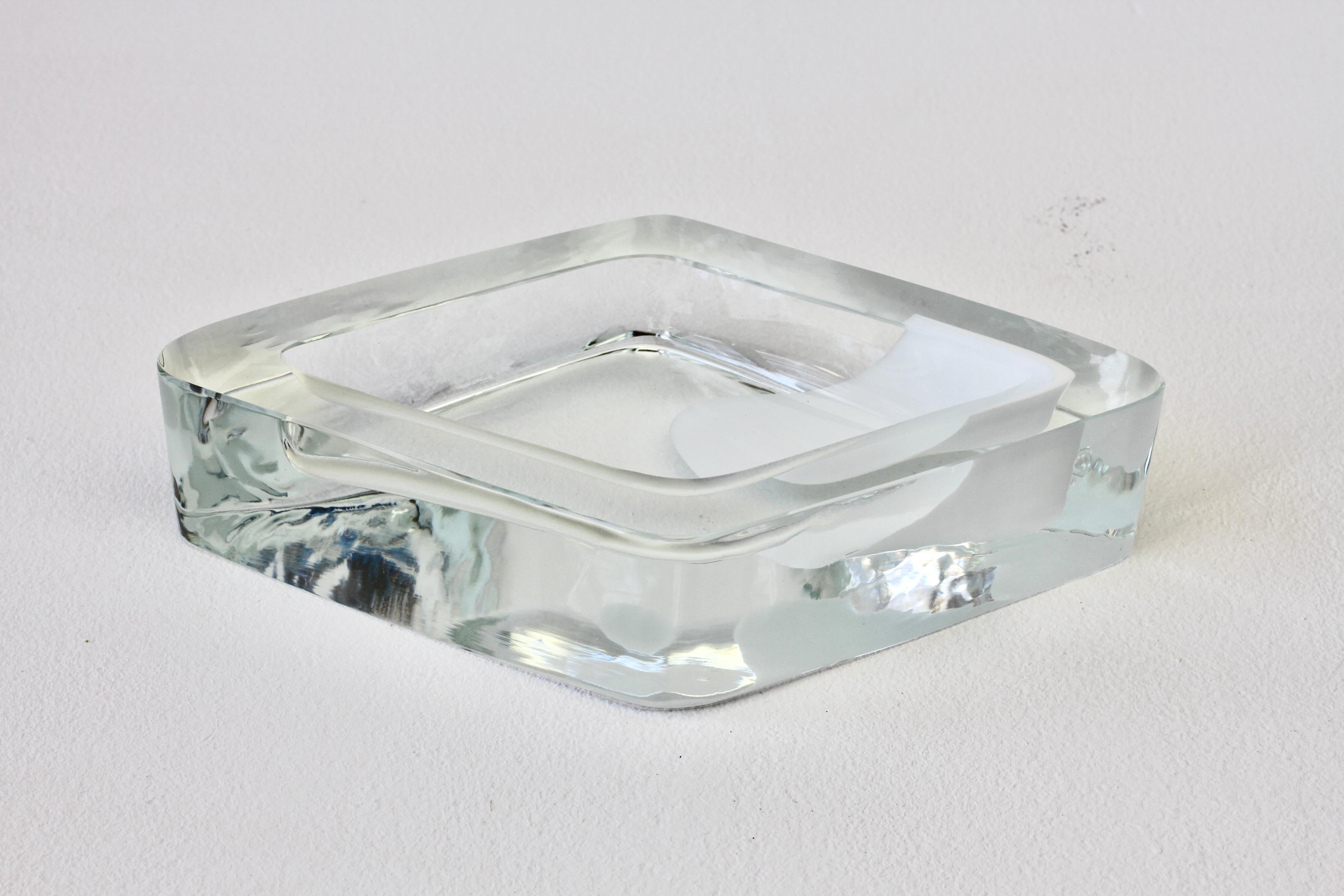Large Cenedese Italian Rhombus White and Clear Murano Glass Bowl, Dish, Ashtray For Sale 3