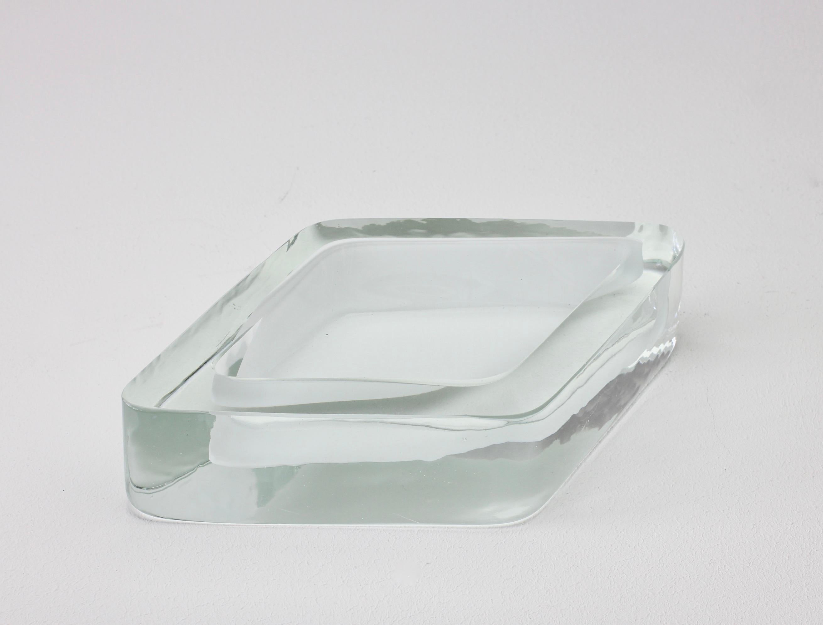 Large Cenedese Italian Rhombus White and Clear Murano Glass Bowl, Dish, Ashtray 4