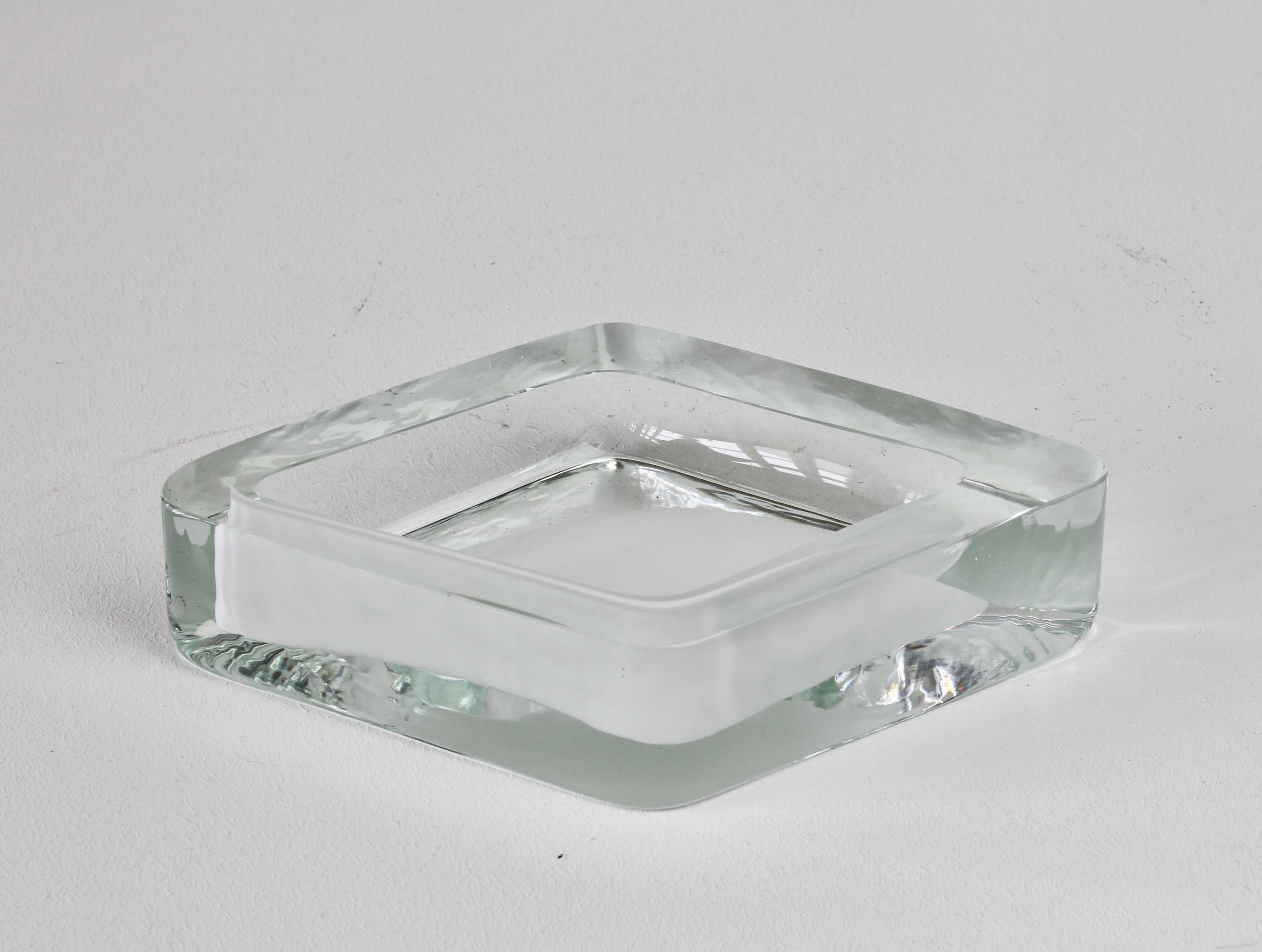 Large Cenedese Italian Rhombus White and Clear Murano Glass Bowl, Dish, Ashtray 11