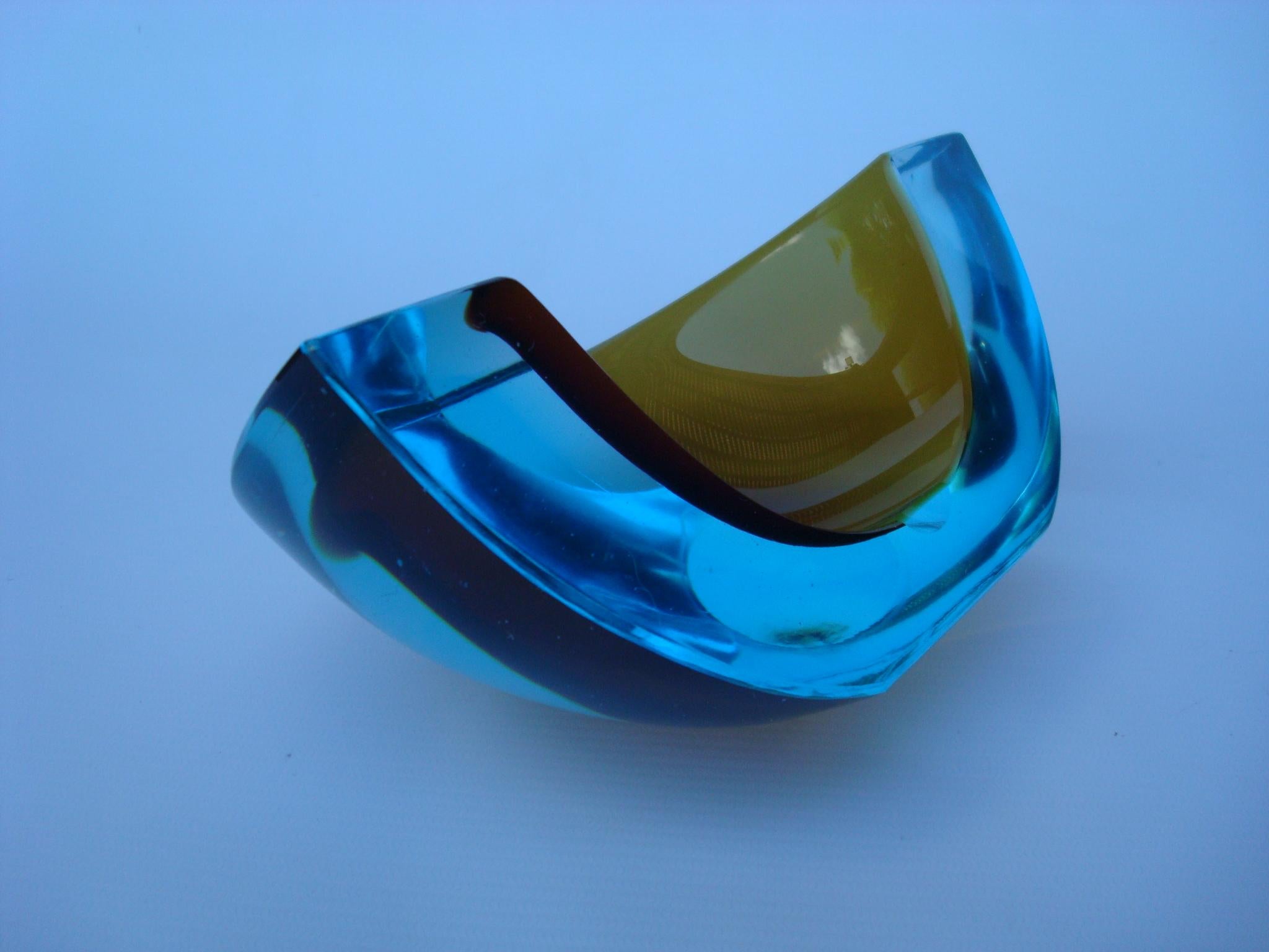Large Cenedese Italian Sommerso Murano Glass Ashtray, Italy 1960´s For Sale 7