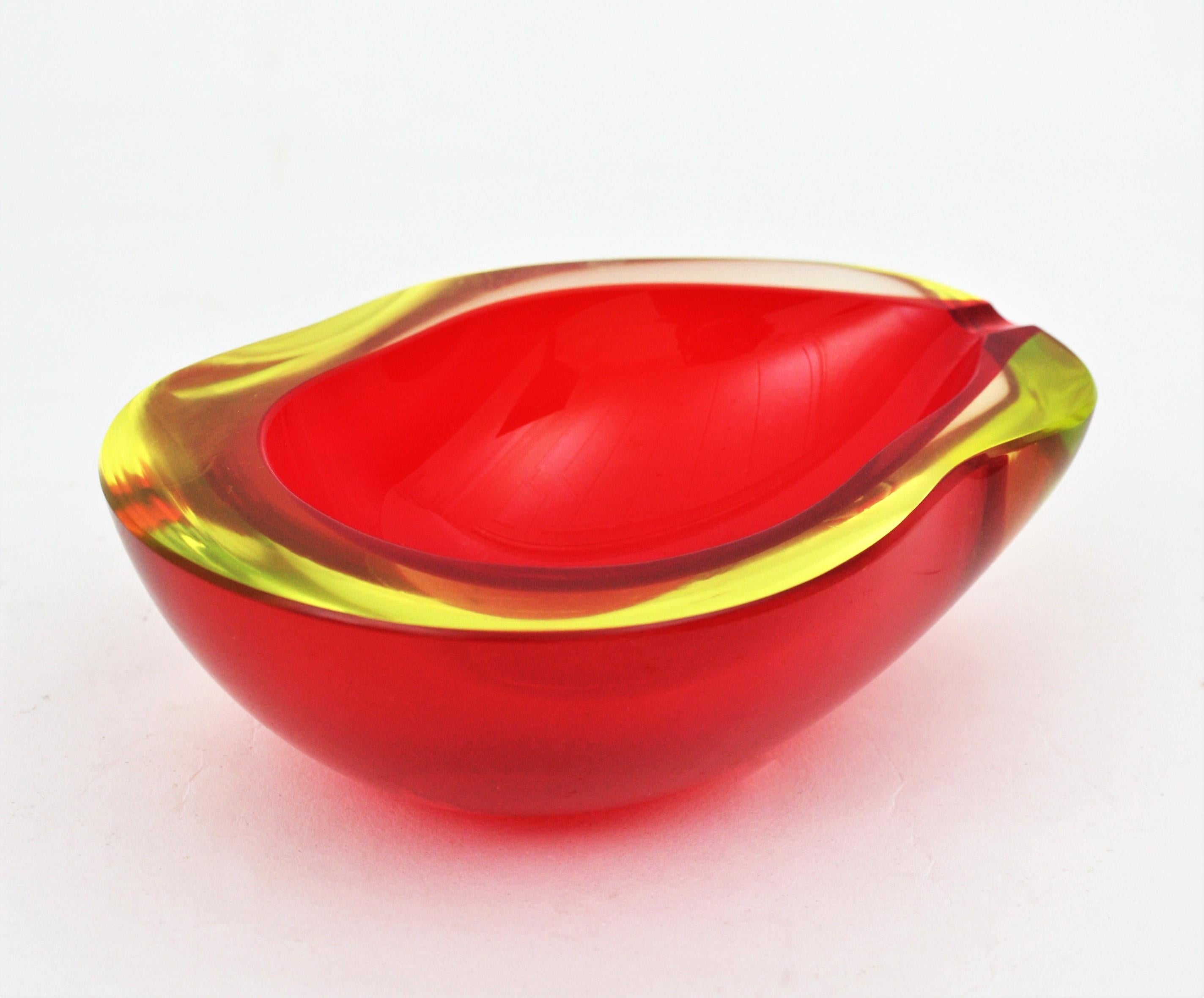 Large Cenedese Murano Red Sommerso Glass Geode Bowl Ashtray, Signed 2