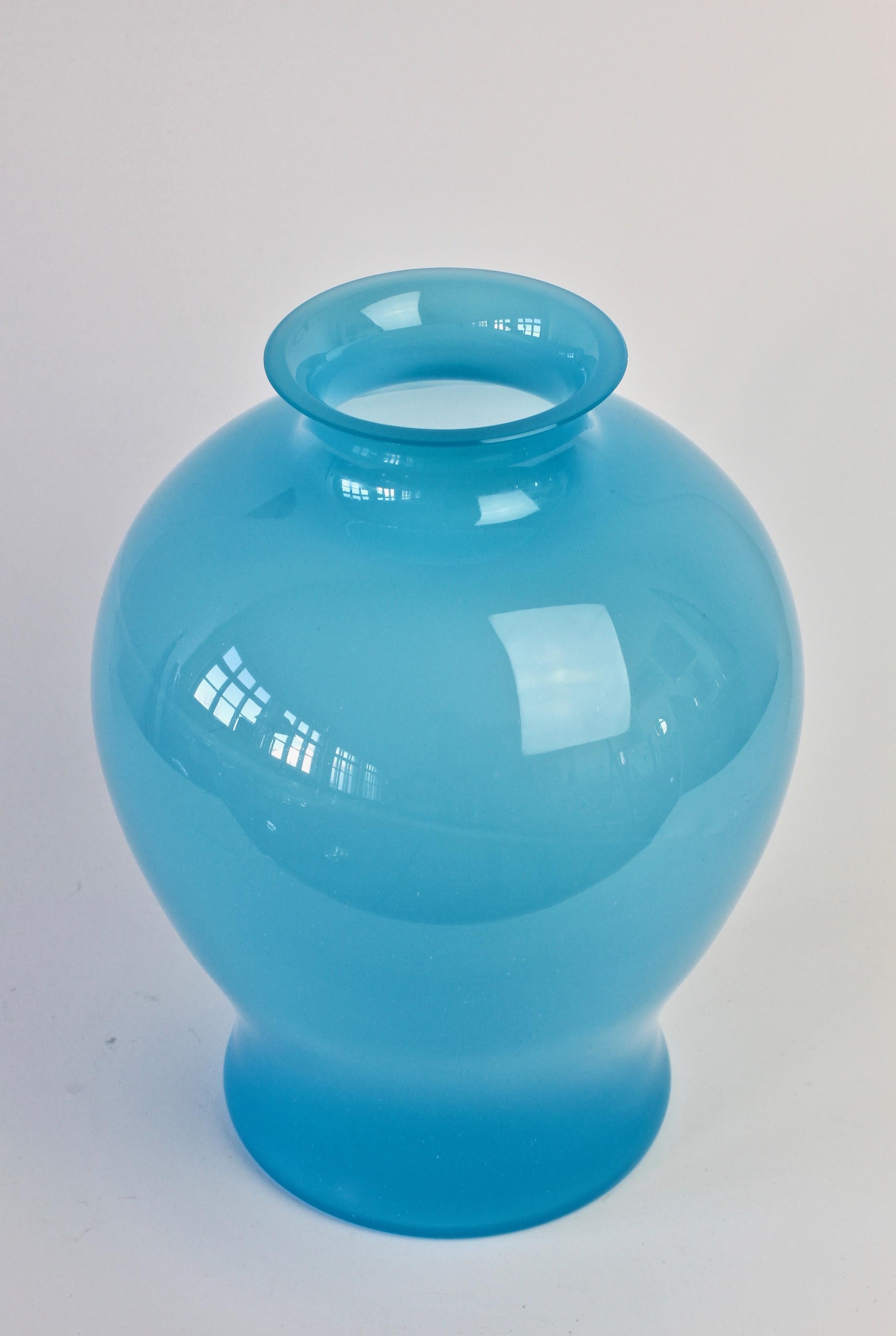 Large Cenedese Vintage Midcentury Opaline Blue Italian Round Murano Glass Vase For Sale 1