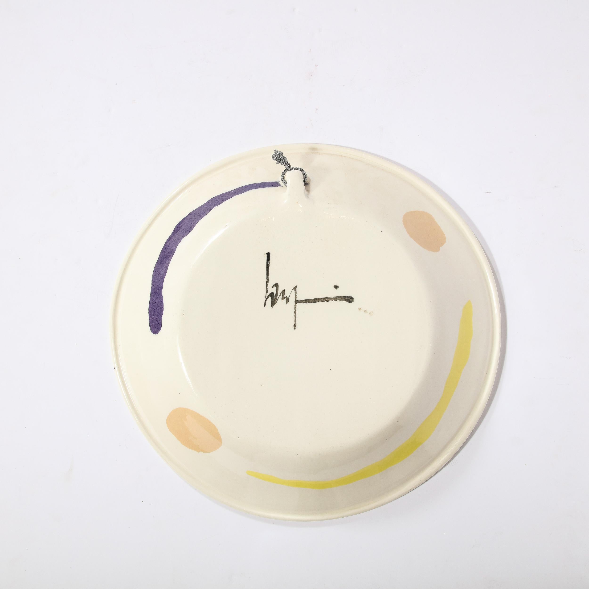 20ième siècle Grand bol de centre de table en céramique peinte à la main signé Jurg Lanrein en vente