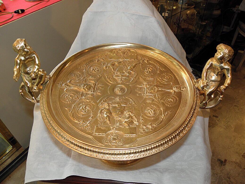 Baroque Large Centrepiece Gilt Bronze Serving Tray with Cupids, 19th Century, France
