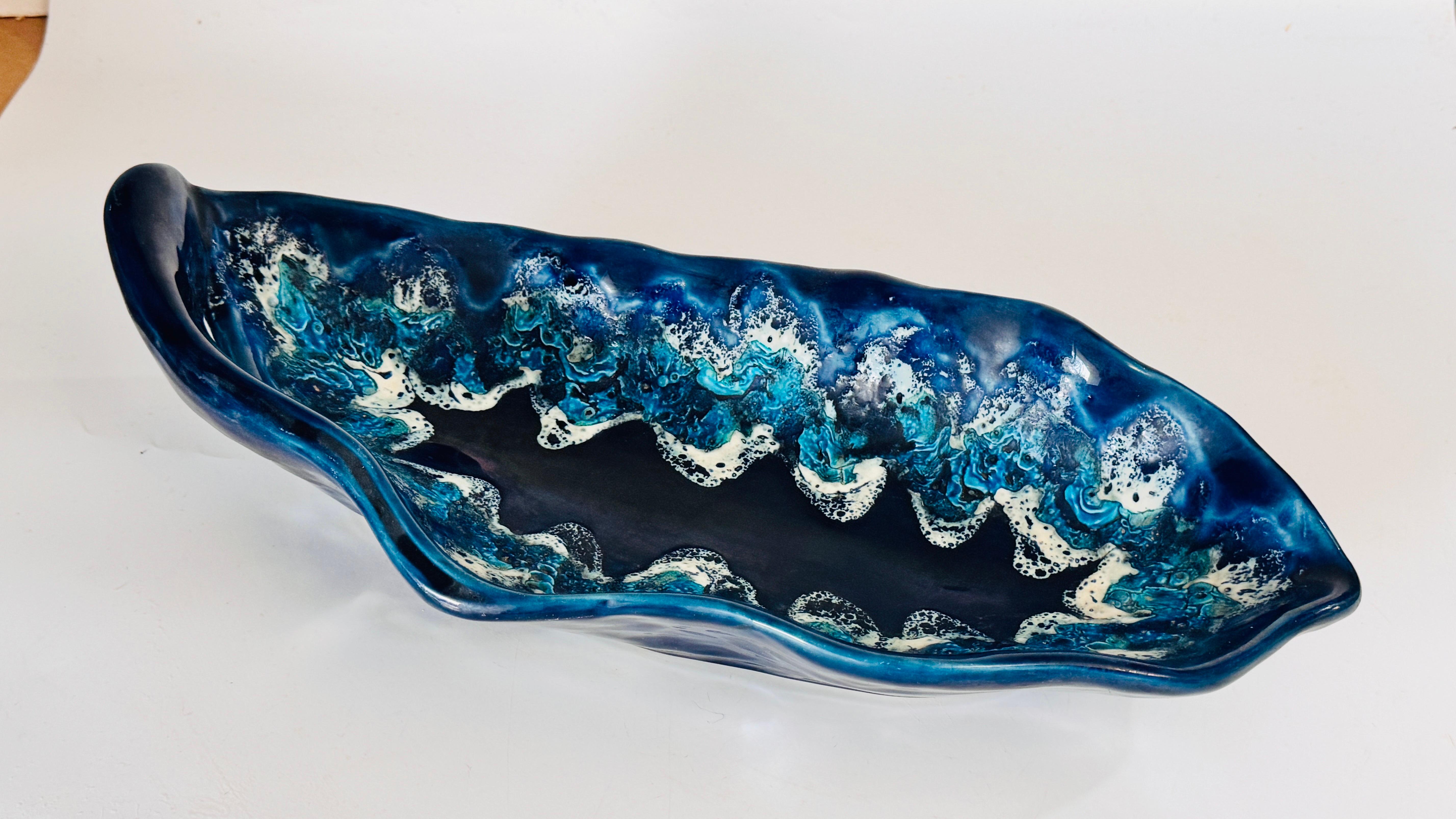 Large Ceramic Blue Vide Poche or Central piece  Circa 1960 France For Sale 4