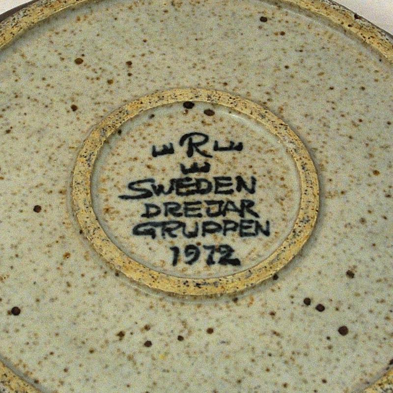 Large Ceramic Bowl by Drejargruppen for Rörstrand, Sweden 1972 In Good Condition In Stockholm, SE