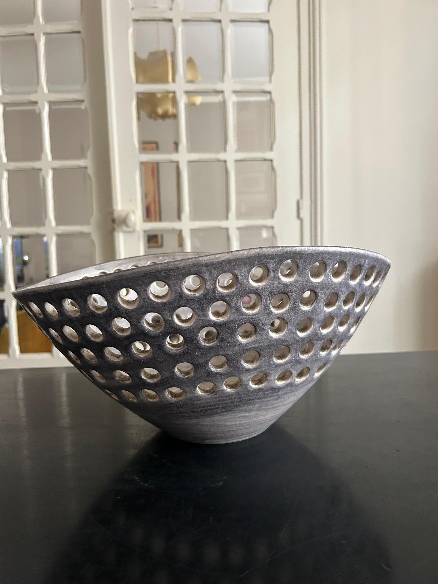Francese ciotola grande in ceramica Marcel Guillot in vendita