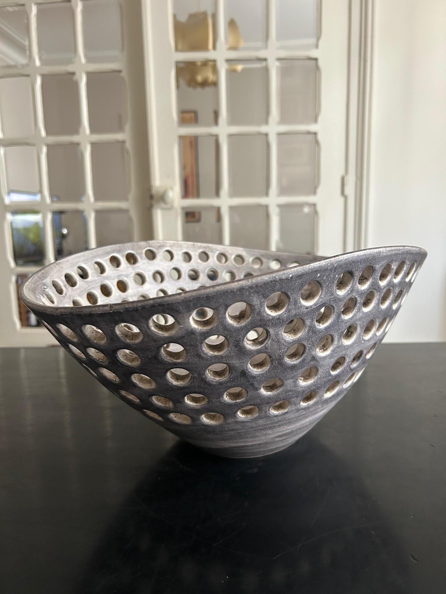 Metà XX secolo ciotola grande in ceramica Marcel Guillot in vendita