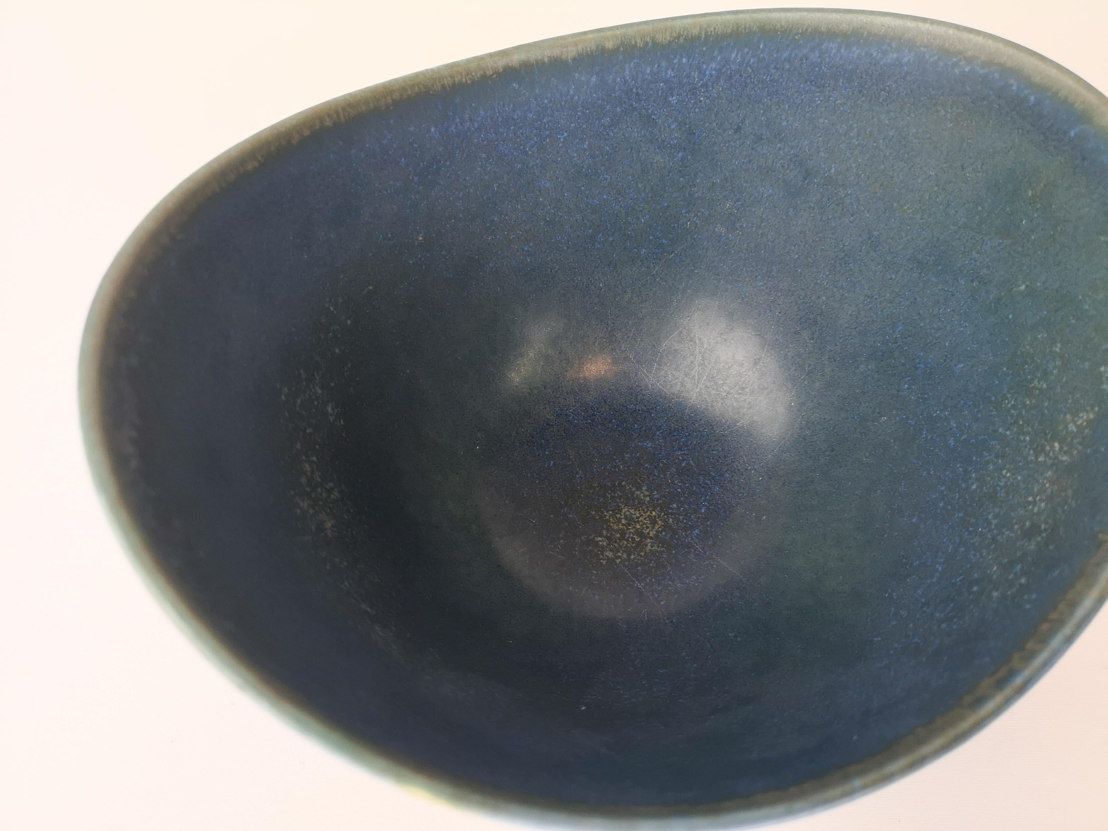Swedish Large Ceramic Bowl Rörstrand Gunnar Nylund, Sweden, 1950s