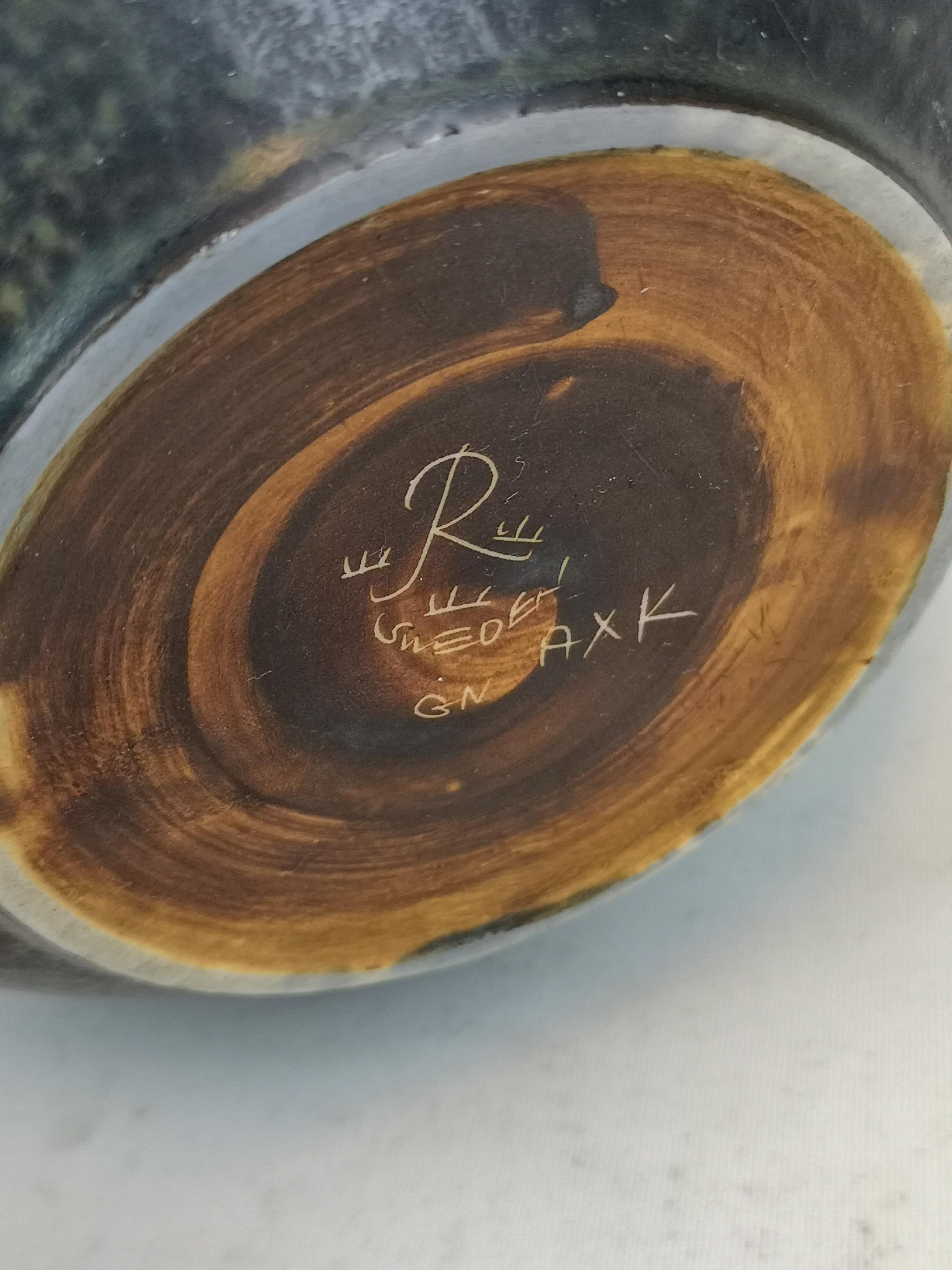 Grande ciotola in ceramica moderna del Medioevo Rörstrand AXK Gunnar Nylund, Svezia, anni '50 in vendita 1