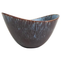 Midcentury Modern Large Ceramic Bowl Rörstrand AXK Gunnar Nylund, Sweden, 1950s