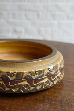 Large ceramic bowl with birds by Marianne Starck for Michael Andersen, 1960s