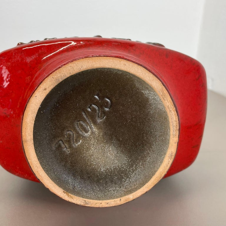 Large Ceramic Brutalist Vase FAT LAVA by Walter Gerhards, Germany