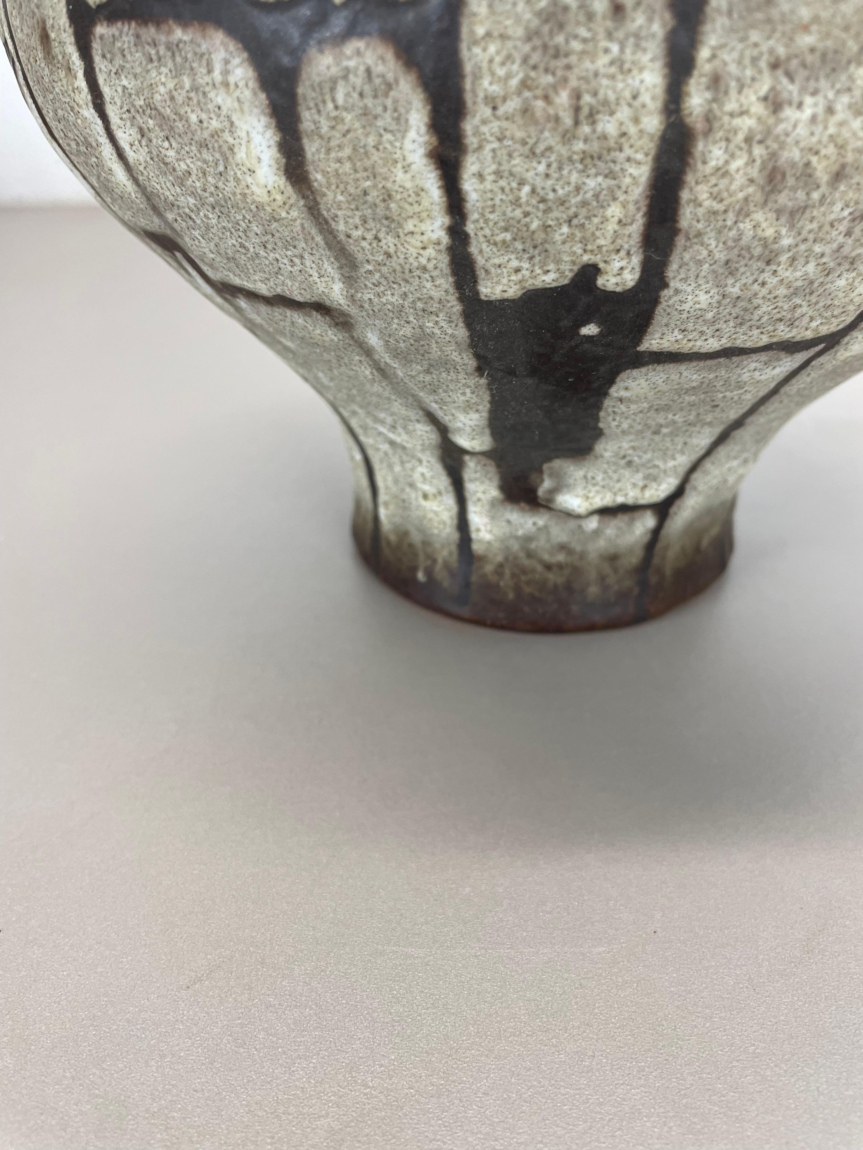 Large Ceramic Brutalist Vase FAT LAVA Carstens Tönnieshof, Germany, 1970s For Sale 5