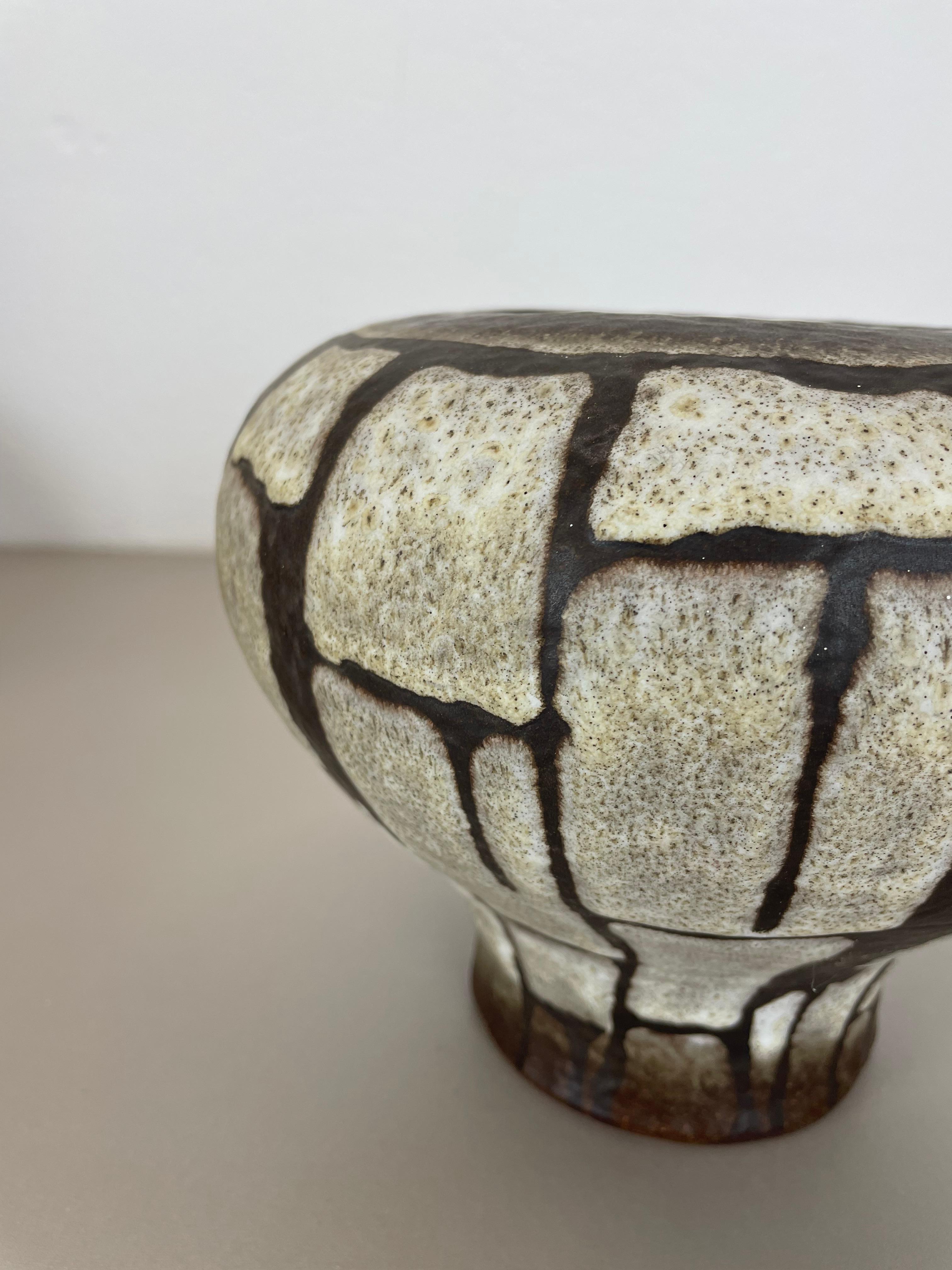 Large Ceramic Brutalist Vase FAT LAVA Carstens Tönnieshof, Germany, 1970s For Sale 9