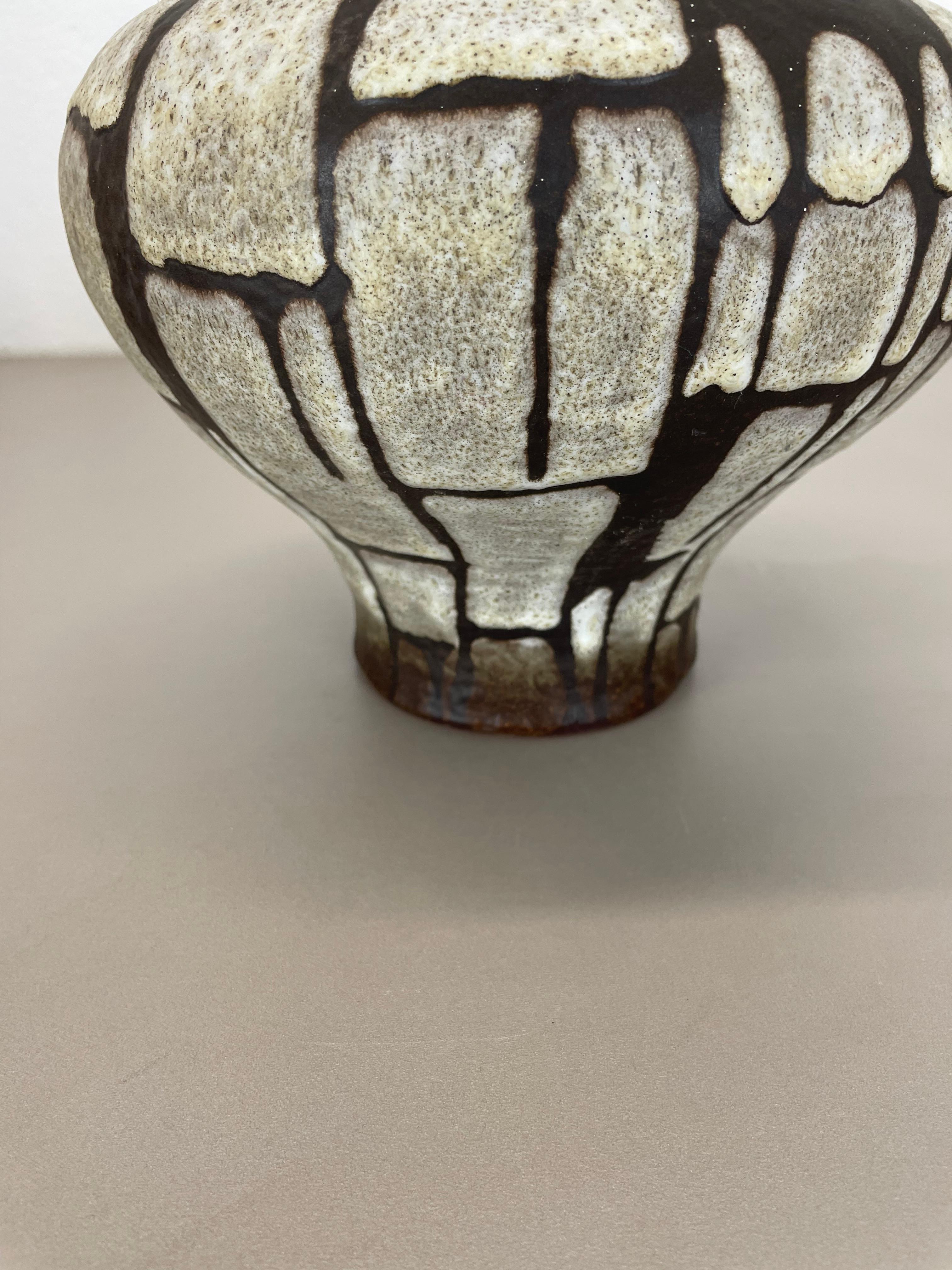 Large Ceramic Brutalist Vase FAT LAVA Carstens Tönnieshof, Germany, 1970s For Sale 10