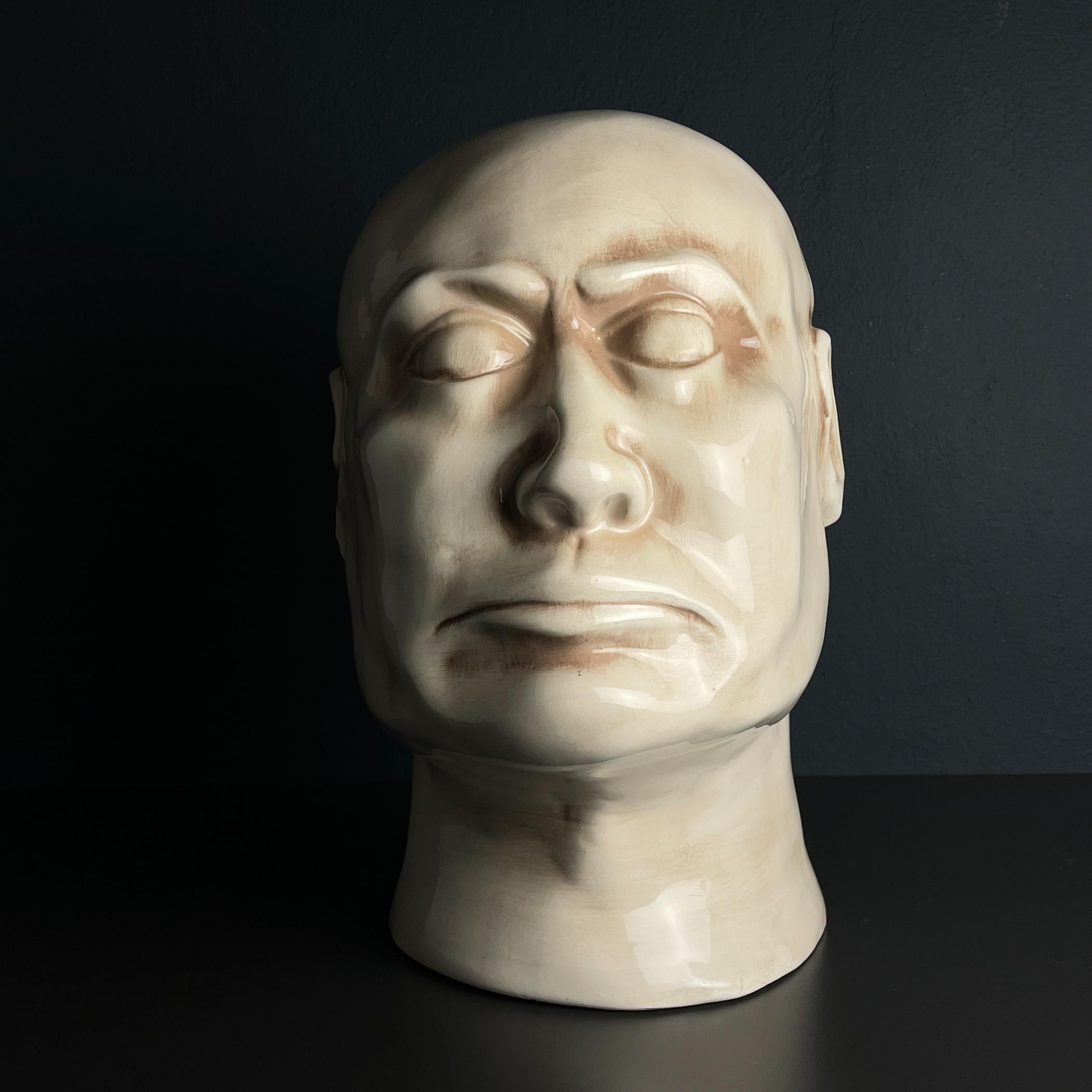 Mid-Century moderno Grande busto in ceramica Uomo, Italia 1970 in vendita