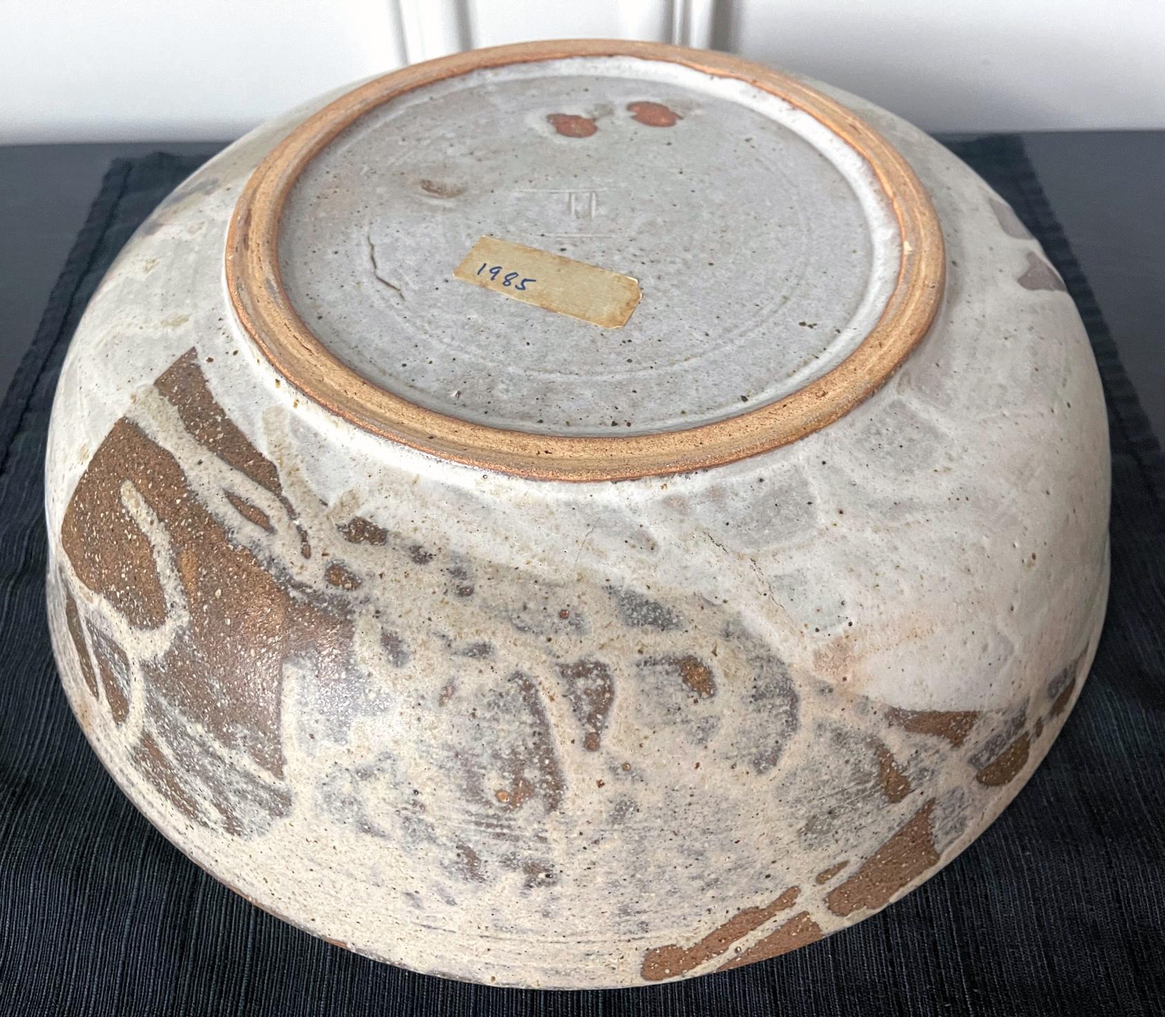 Large Ceramic Center Bowl Toshiko Takaezu For Sale 4